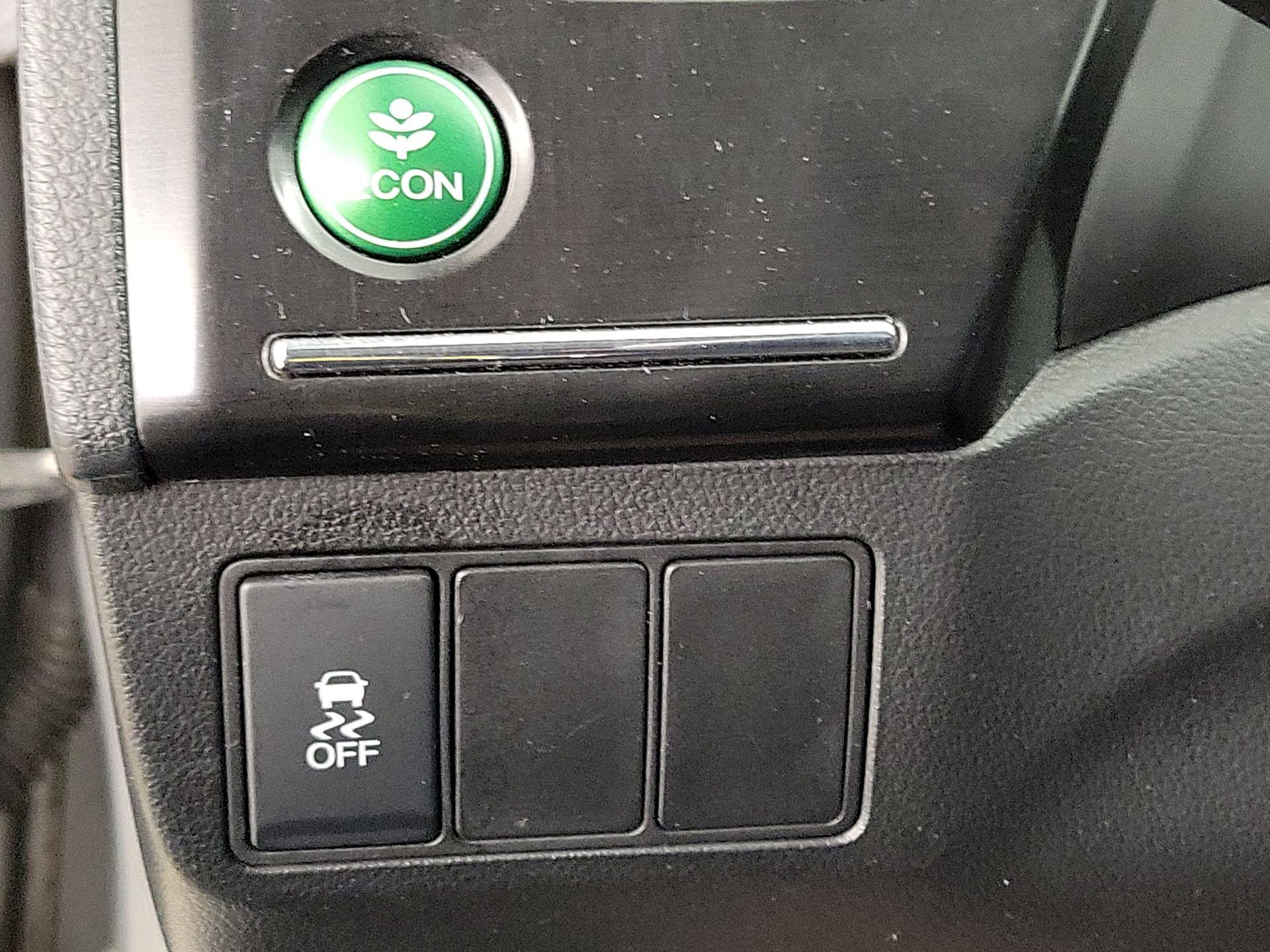 Thumbnail: 2015 Honda Civic - 13