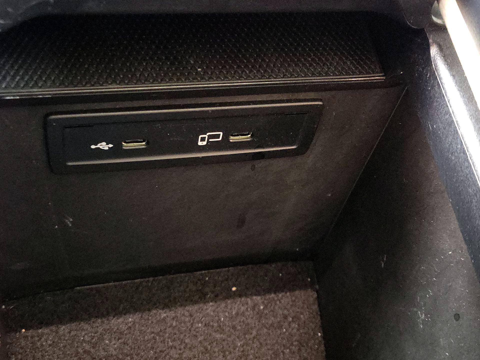 Thumbnail: 2022 Mercedes-Benz GLC - 19