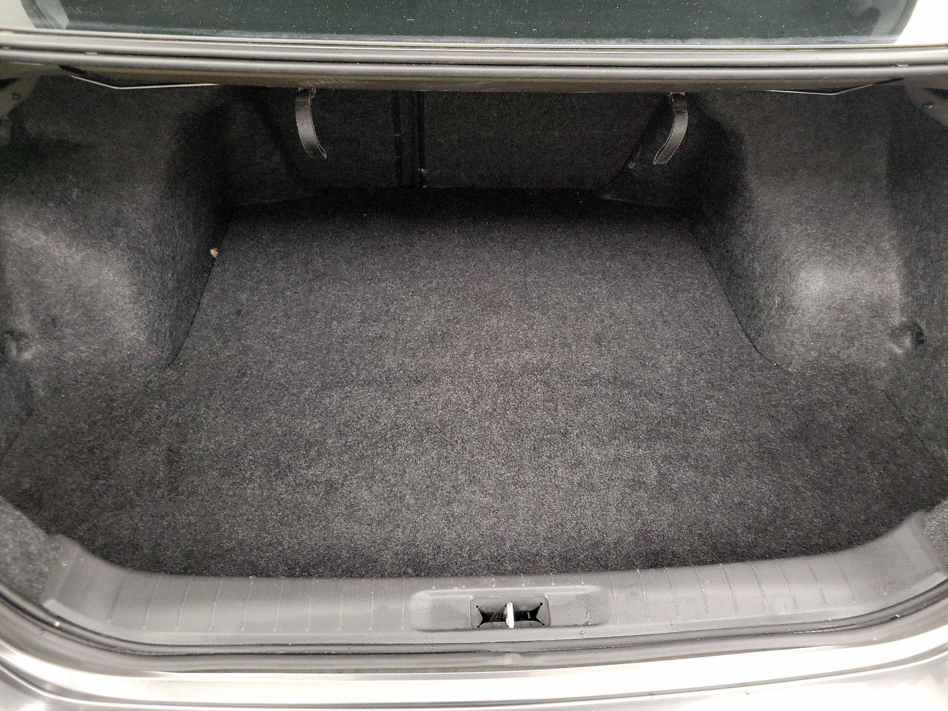 Thumbnail: 2014 Nissan Altima - 19