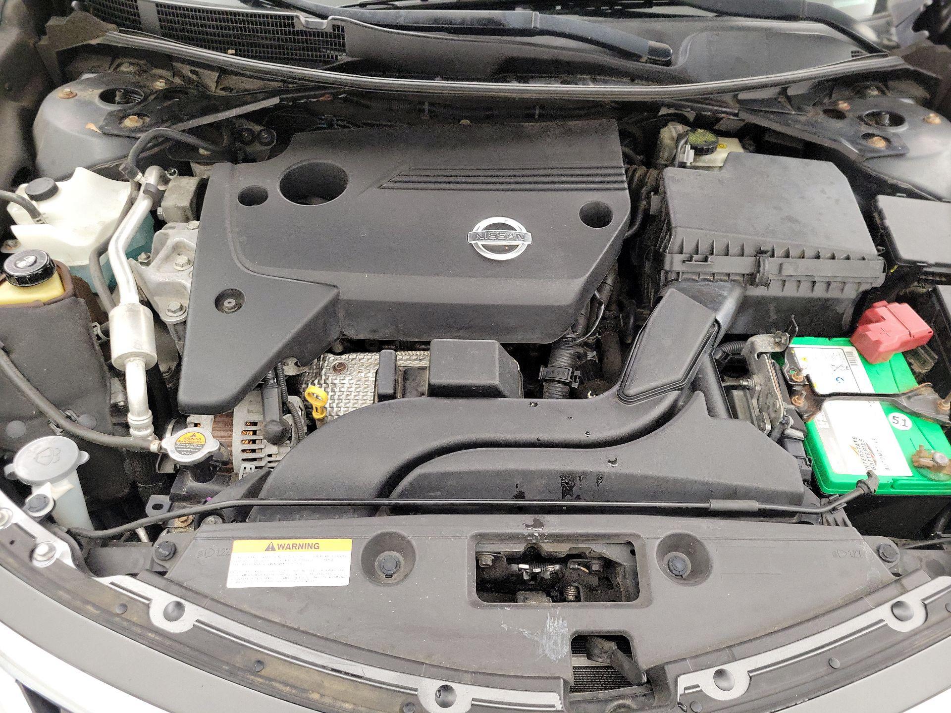 Thumbnail: 2014 Nissan Altima - 20