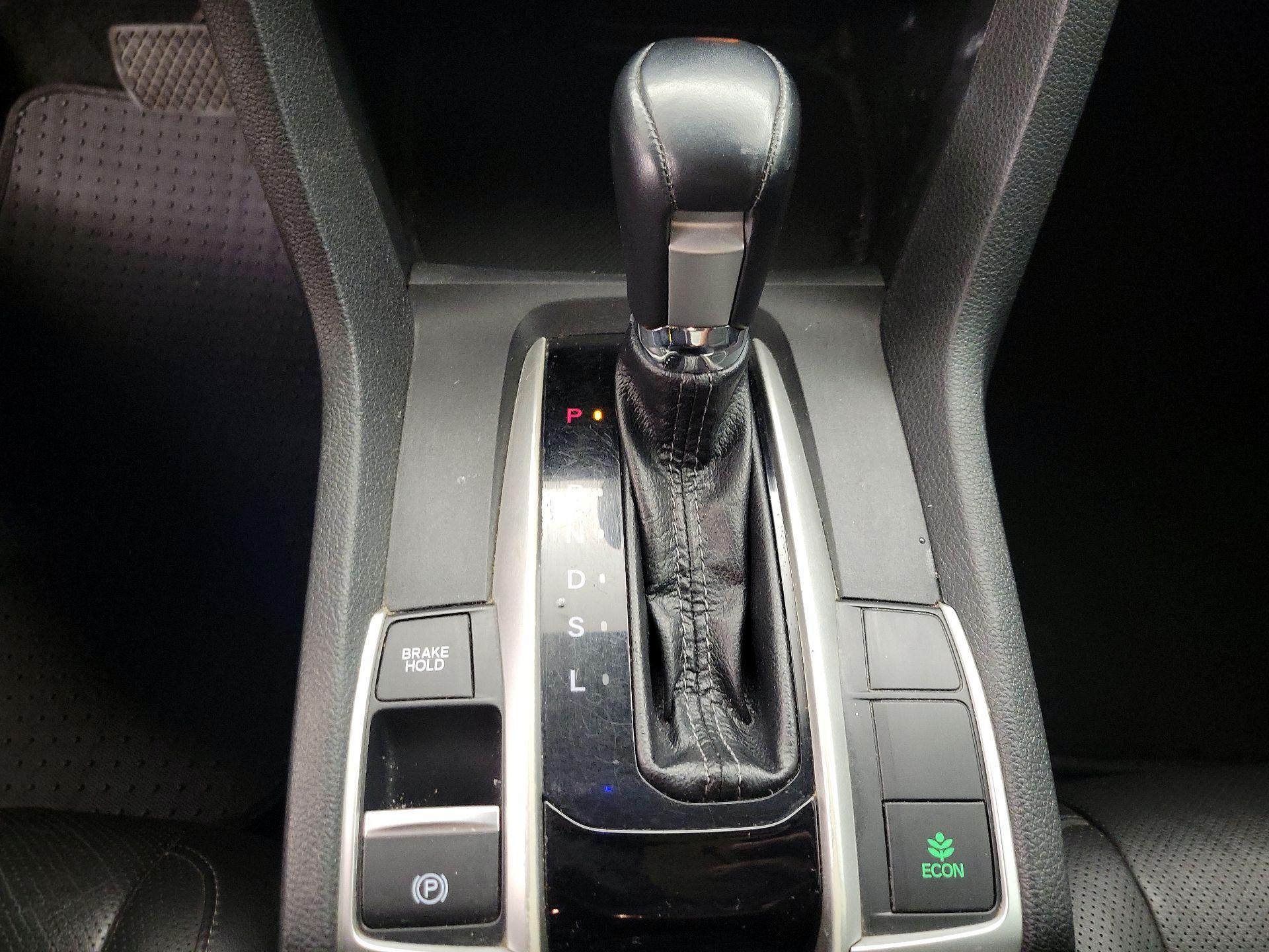 Thumbnail: 2017 Honda Civic - 18