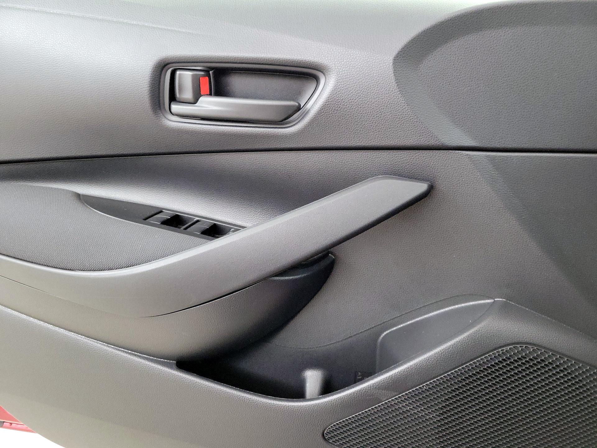 Thumbnail: 2025 Toyota Corolla - 12