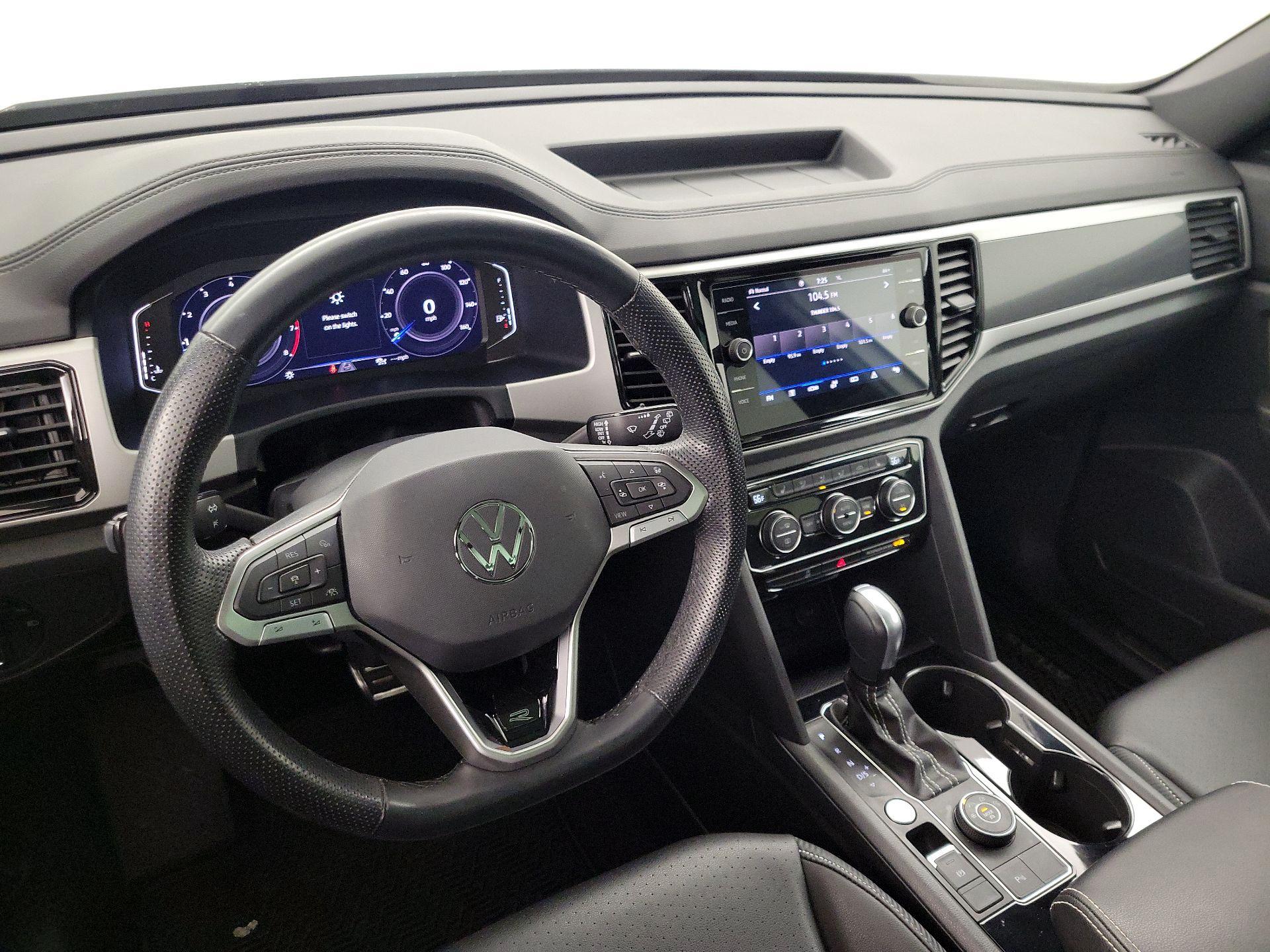 Thumbnail: 2023 Volkswagen Atlas - 9