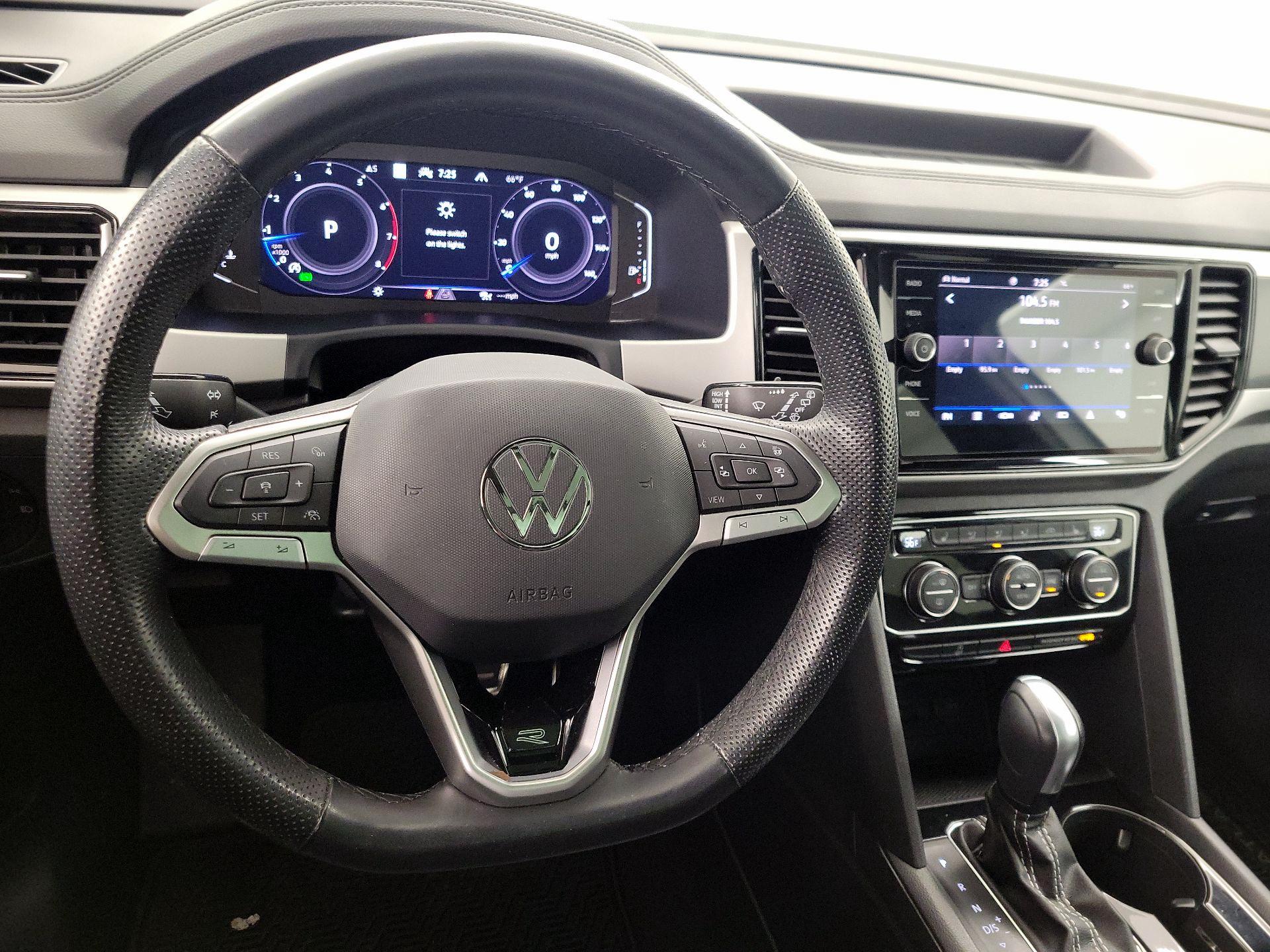 Thumbnail: 2023 Volkswagen Atlas - 10