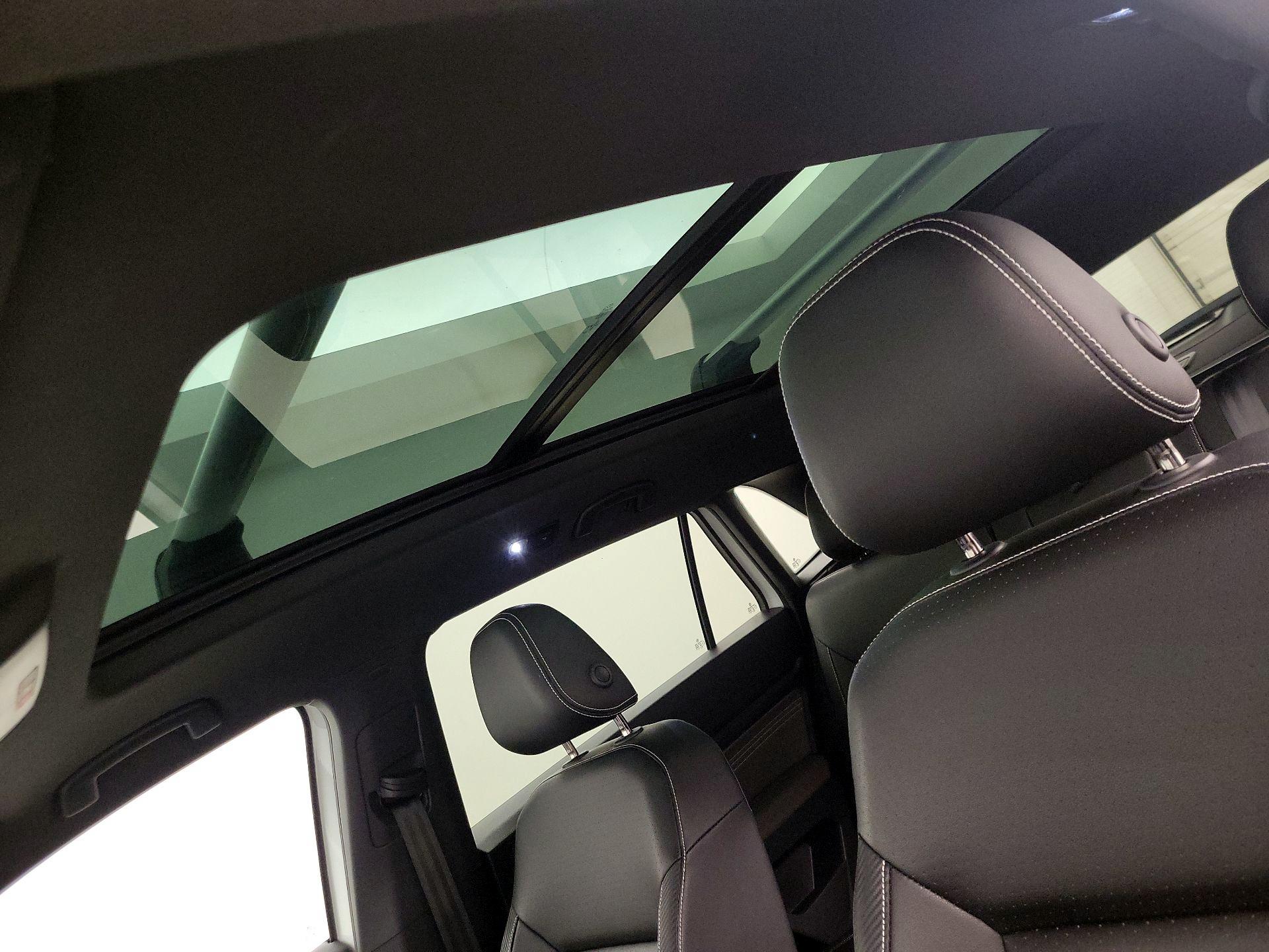 Thumbnail: 2023 Volkswagen Atlas - 19