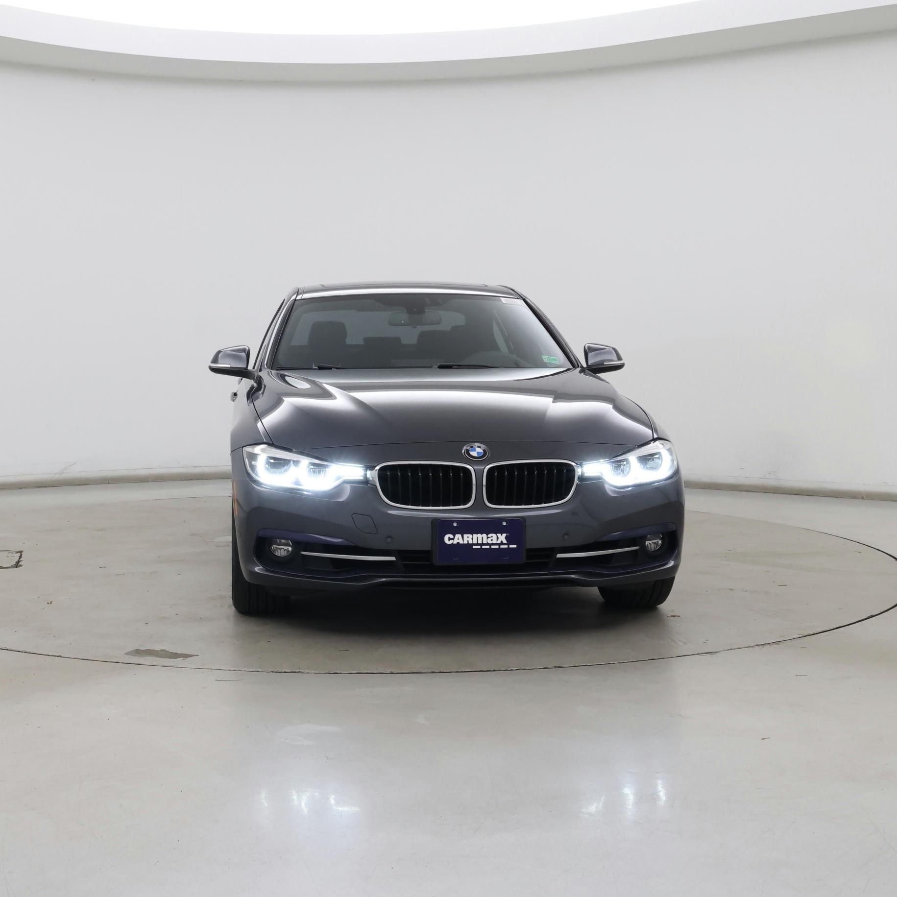 Thumbnail: 2018 BMW 3 Series - 5