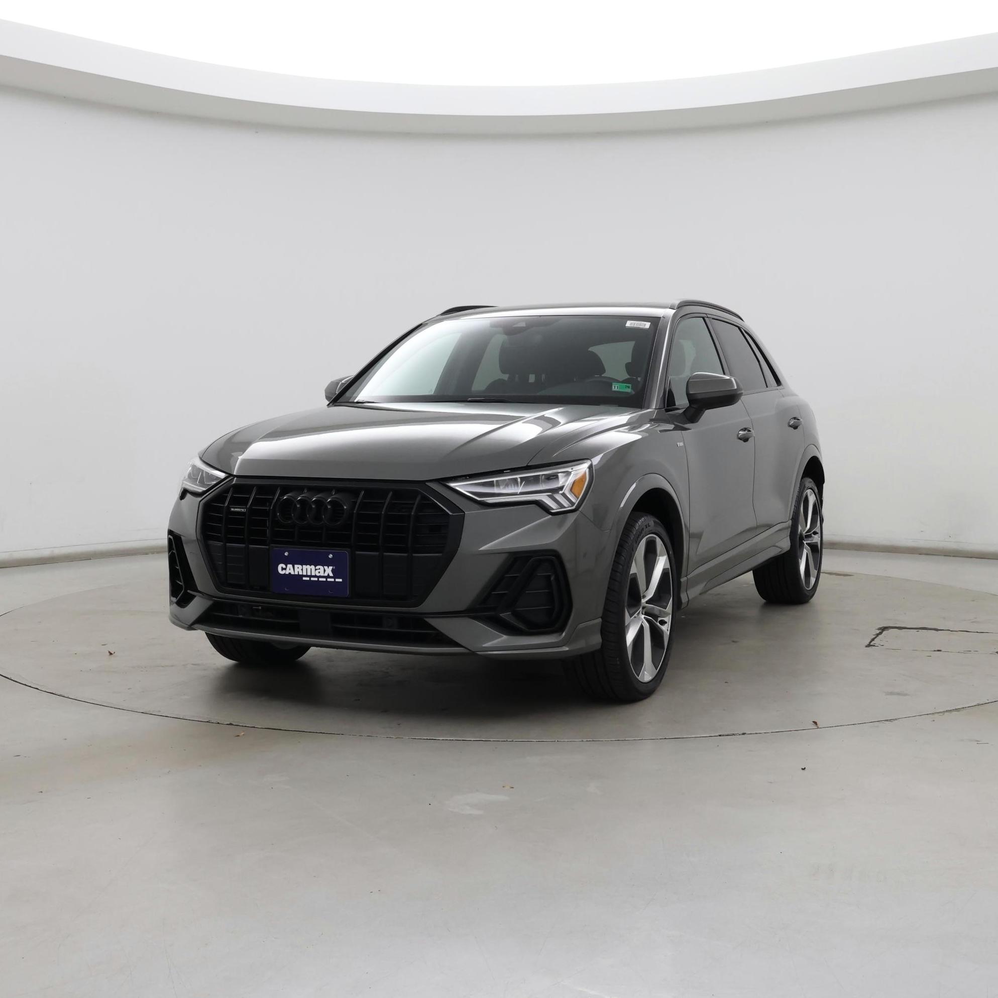 Thumbnail: 2021 Audi Q3 - 4