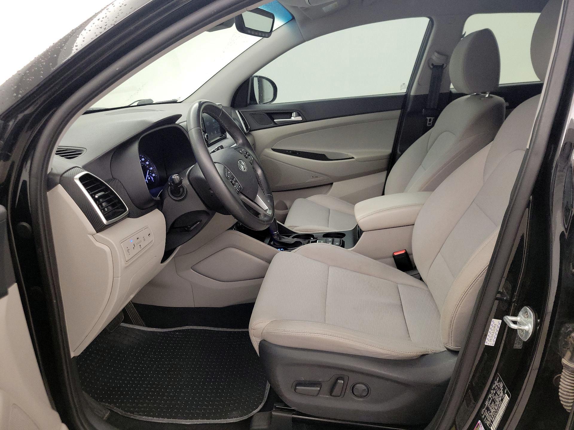 Thumbnail: 2020 Hyundai Tucson - 11