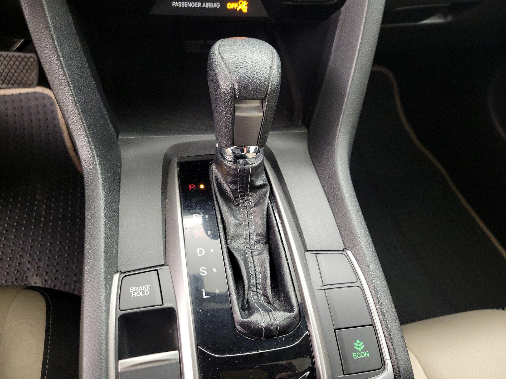 Thumbnail: 2017 Honda Civic - 17