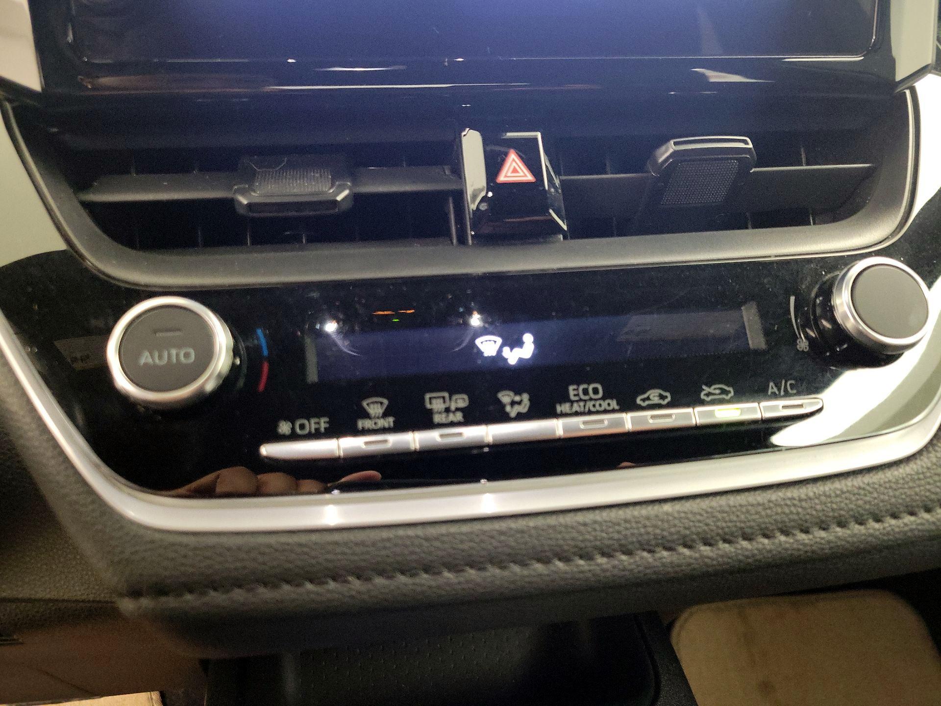 Thumbnail: 2024 Toyota Corolla - 17