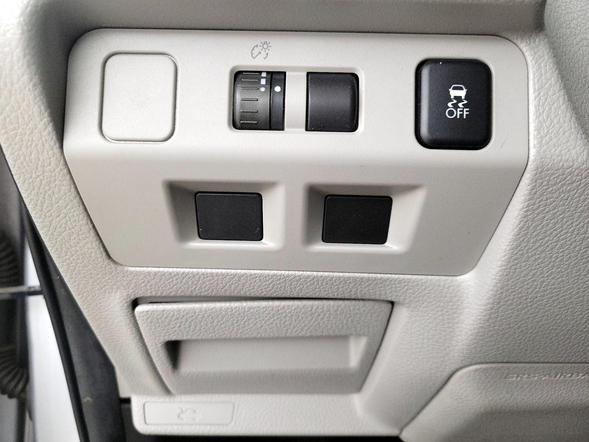 Thumbnail: 2014 Subaru Forester - 13