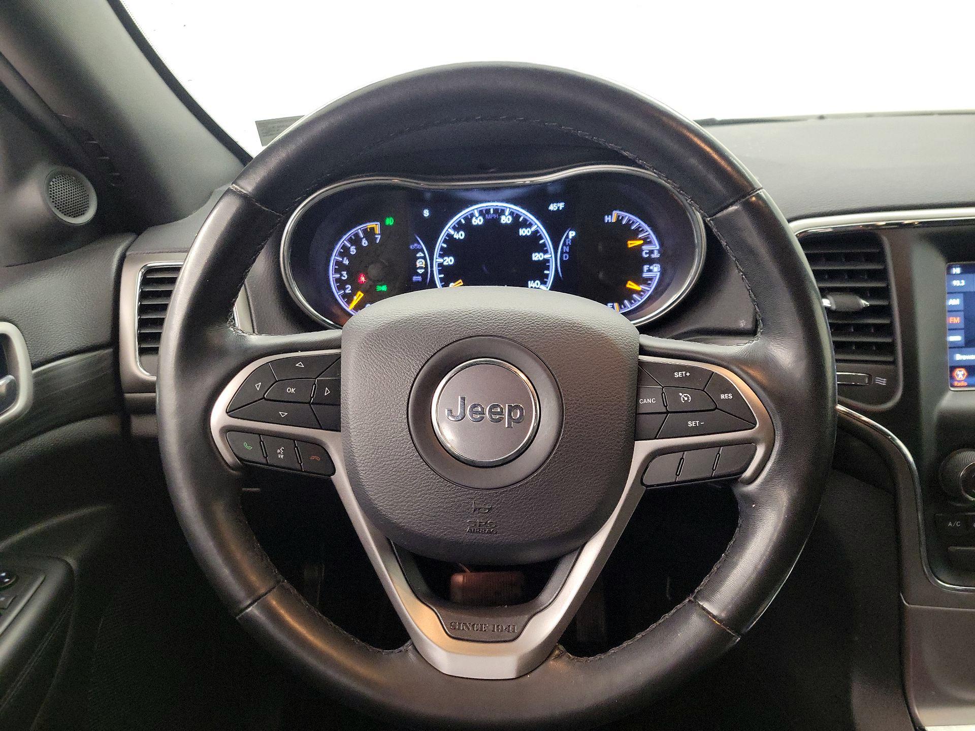 Thumbnail: 2020 Jeep Grand Cherokee - 10