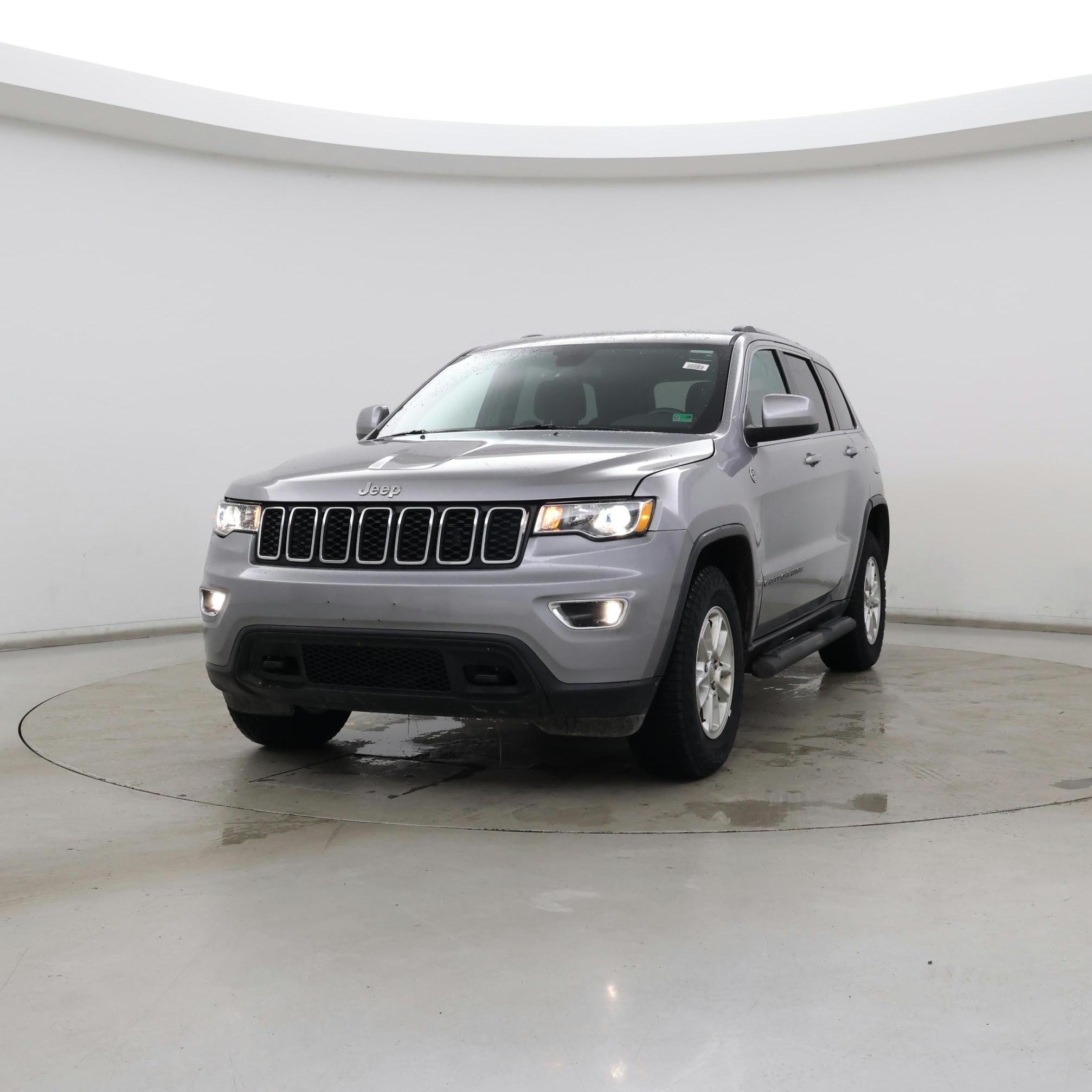 Thumbnail: 2020 Jeep Grand Cherokee - 4