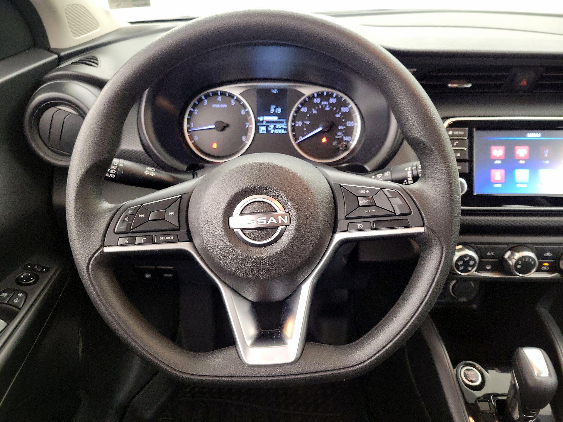 Thumbnail: 2022 Nissan Kicks - 10