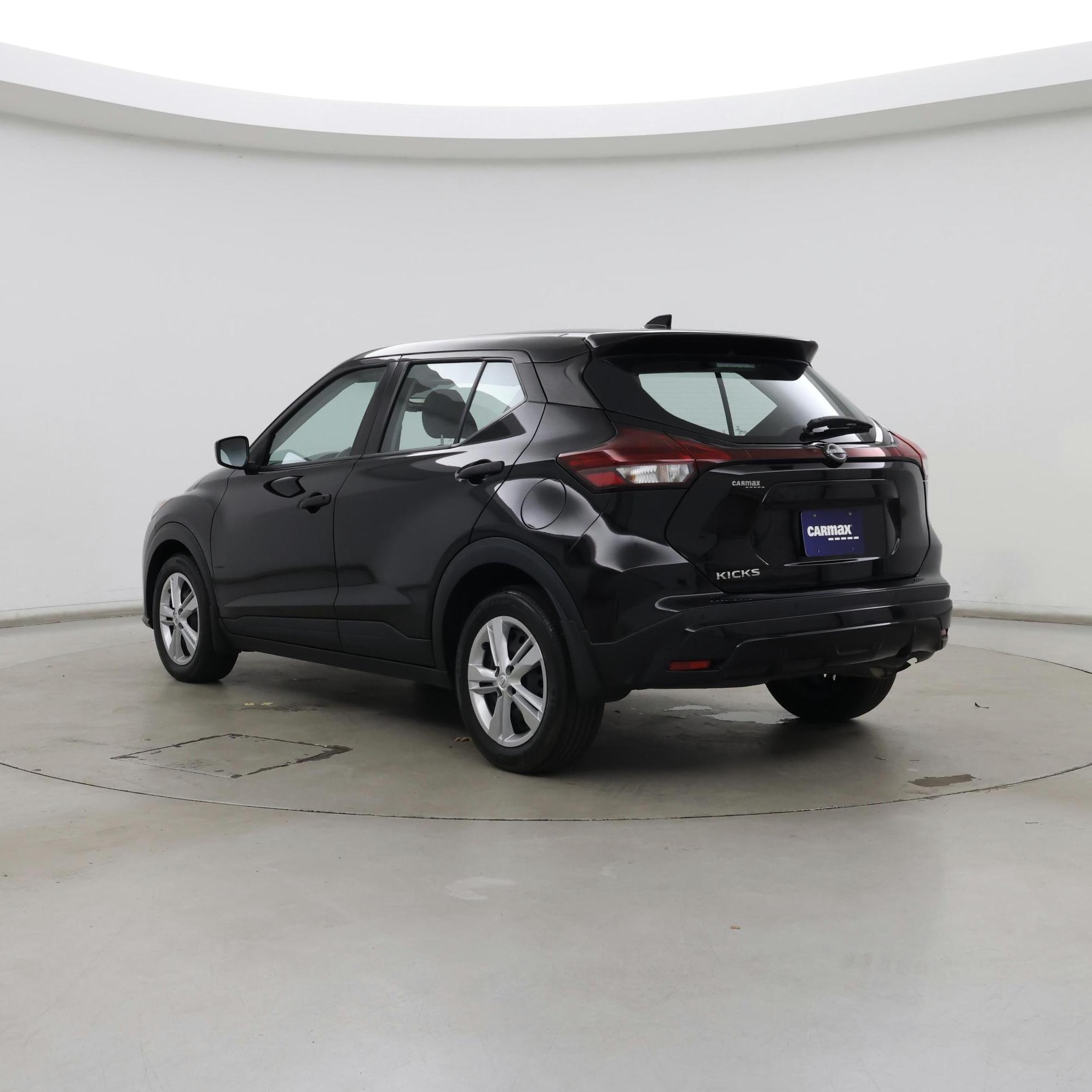 Thumbnail: 2022 Nissan Kicks - 2