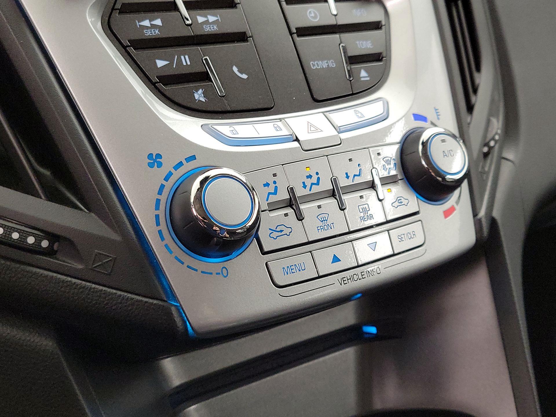 Thumbnail: 2014 Chevrolet Equinox - 15