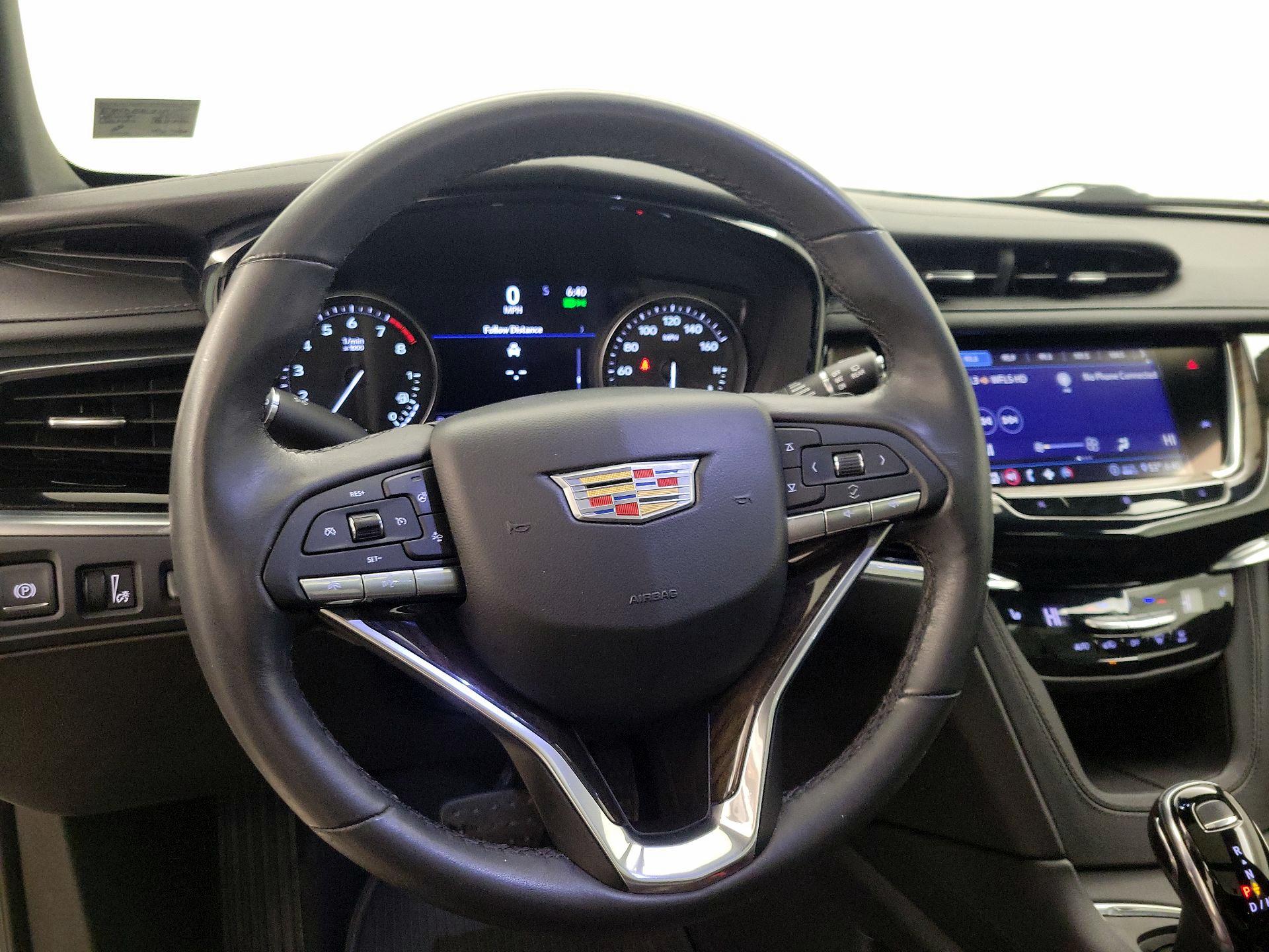 Thumbnail: 2020 Cadillac XT6 - 10