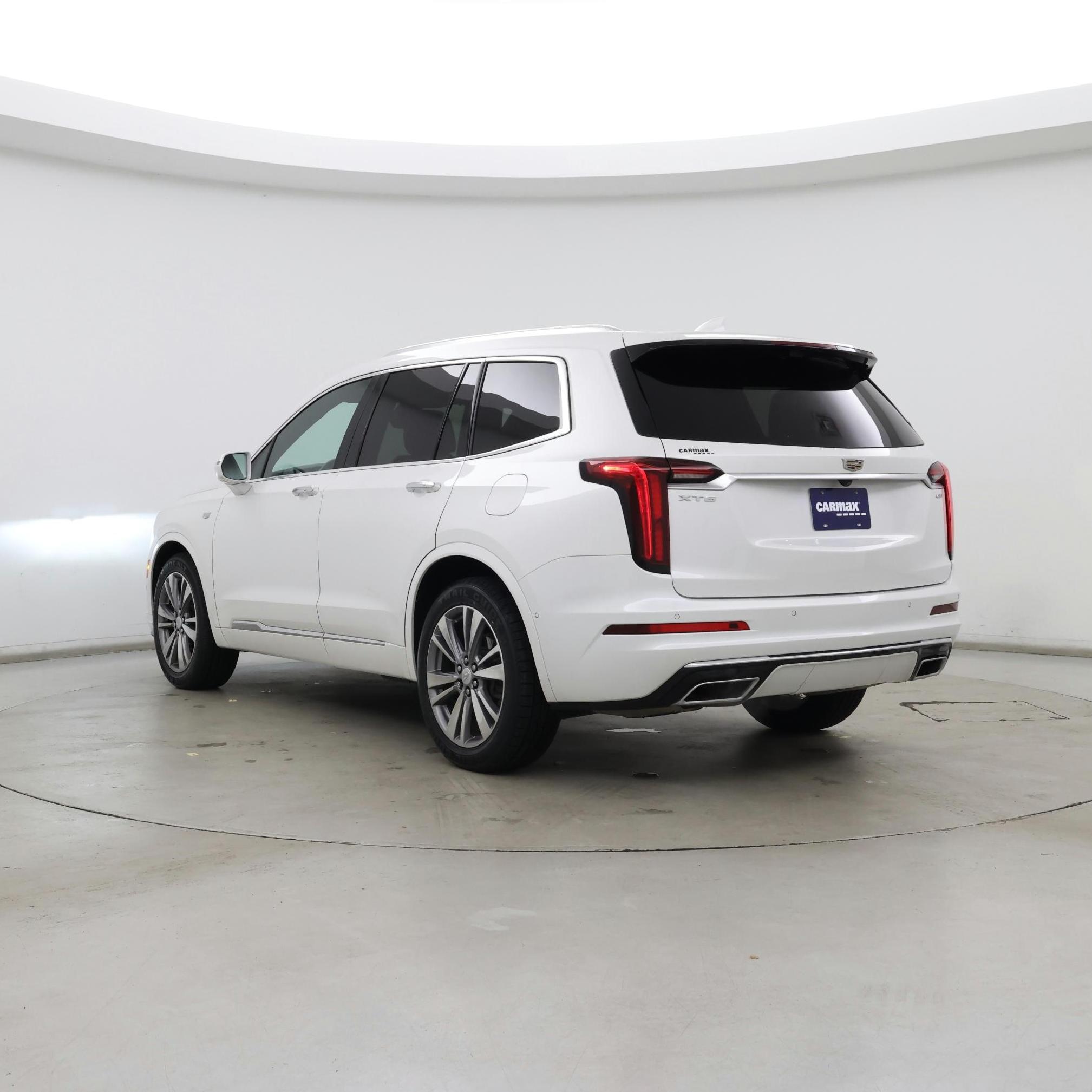 Thumbnail: 2020 Cadillac XT6 - 2