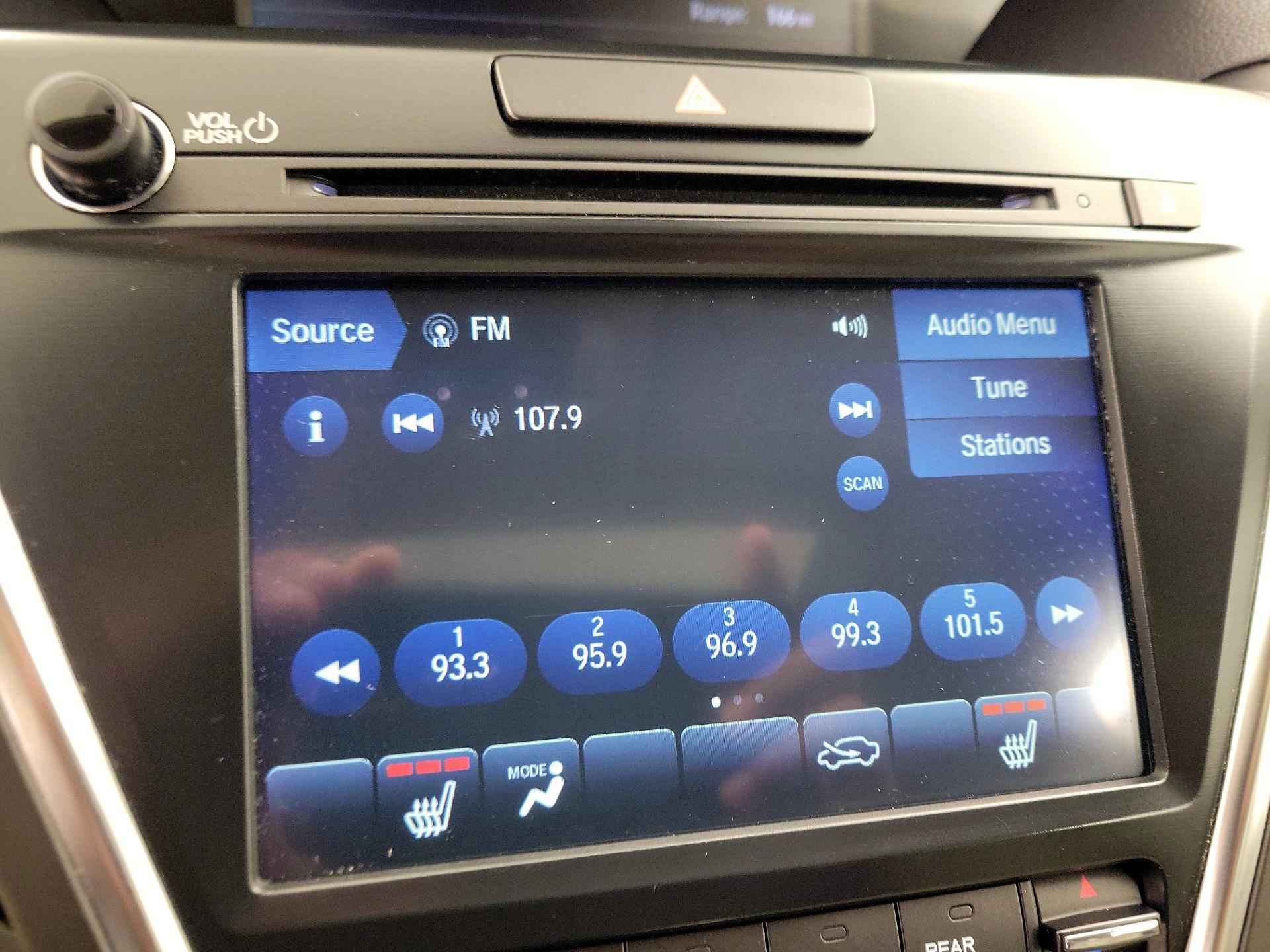 Thumbnail: 2019 Acura MDX - 15