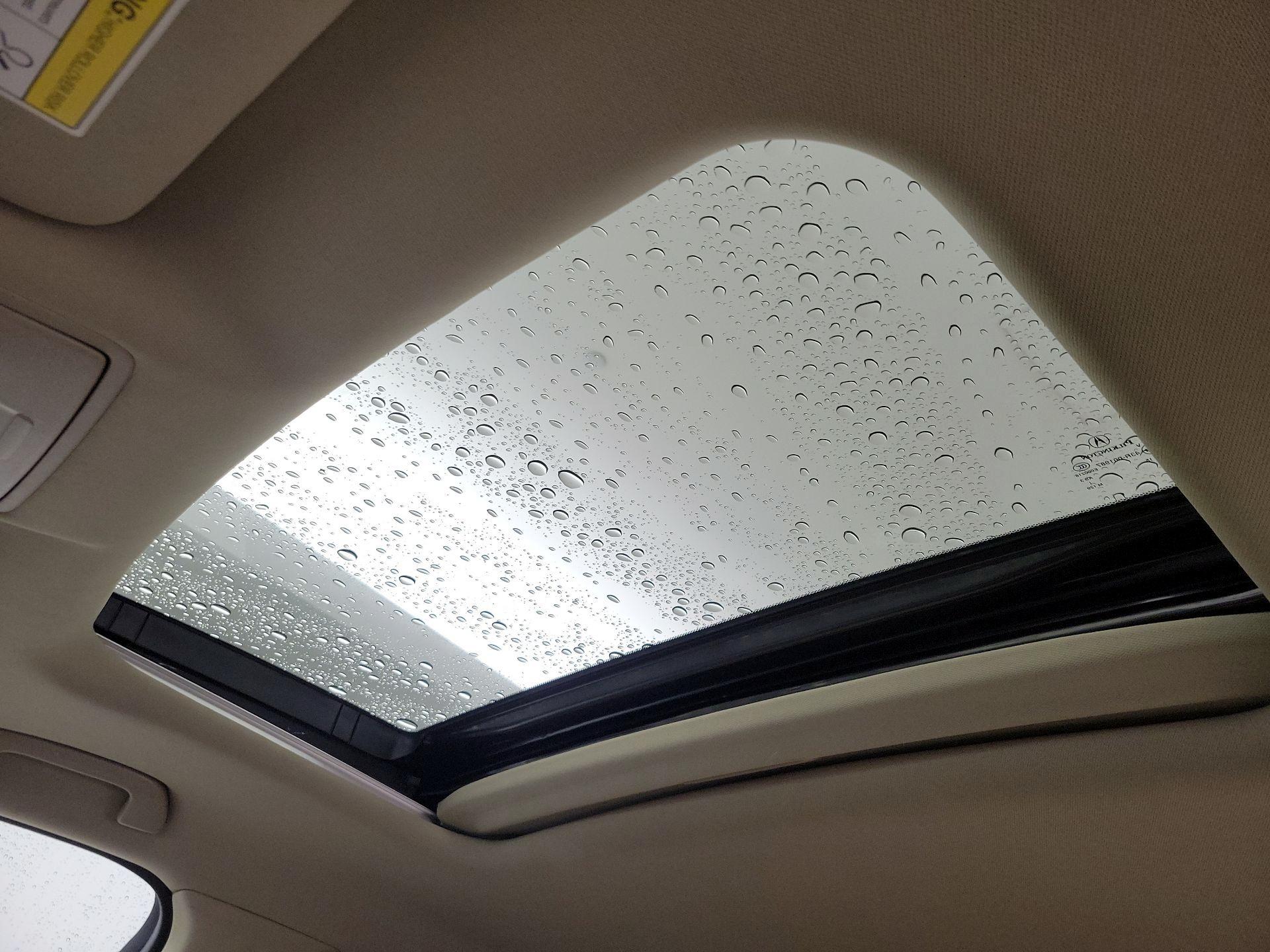 Thumbnail: 2019 Acura MDX - 19