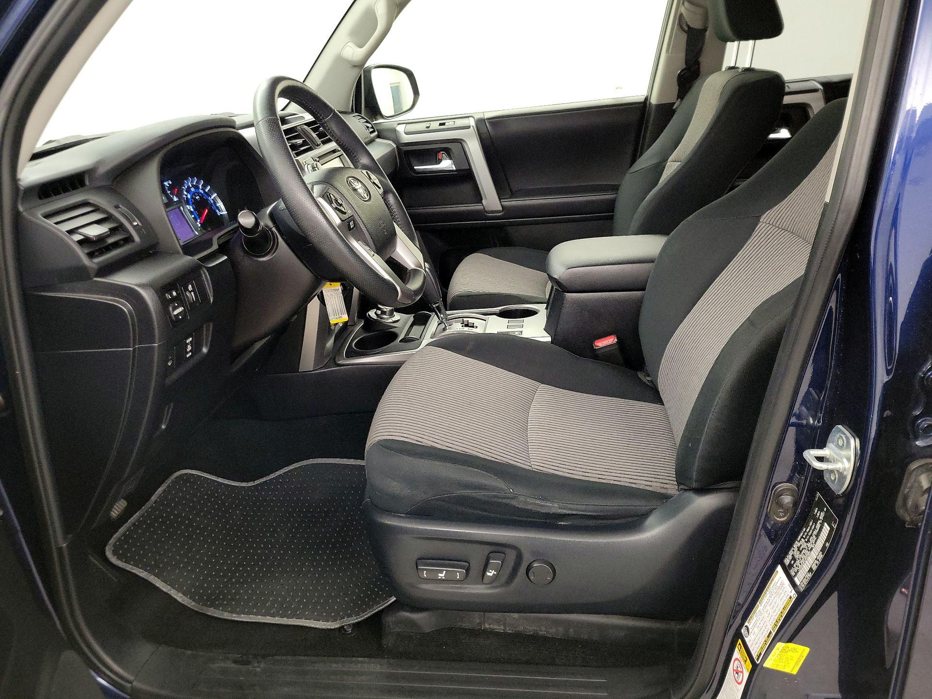 Thumbnail: 2018 Toyota 4Runner - 11