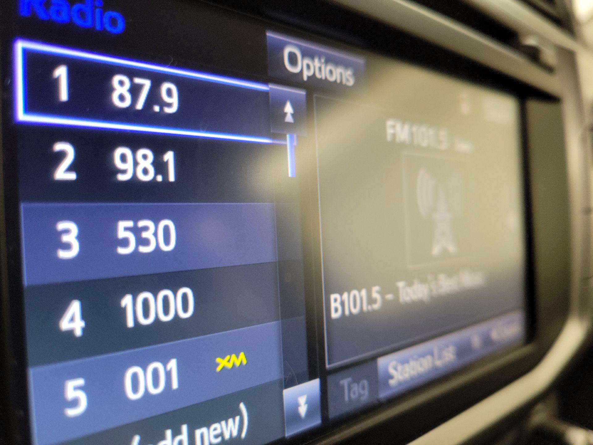 Thumbnail: 2018 Toyota 4Runner - 15