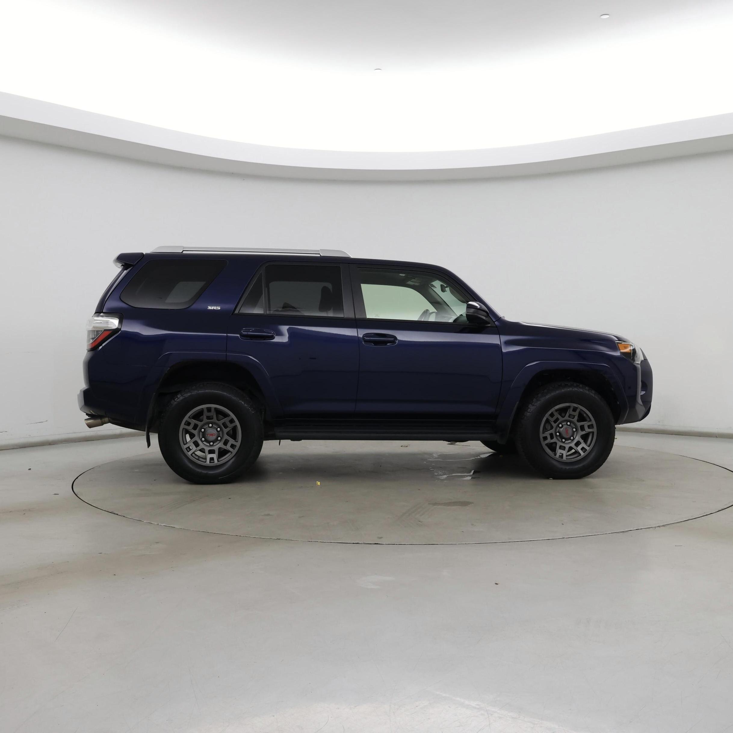 Thumbnail: 2018 Toyota 4Runner - 7