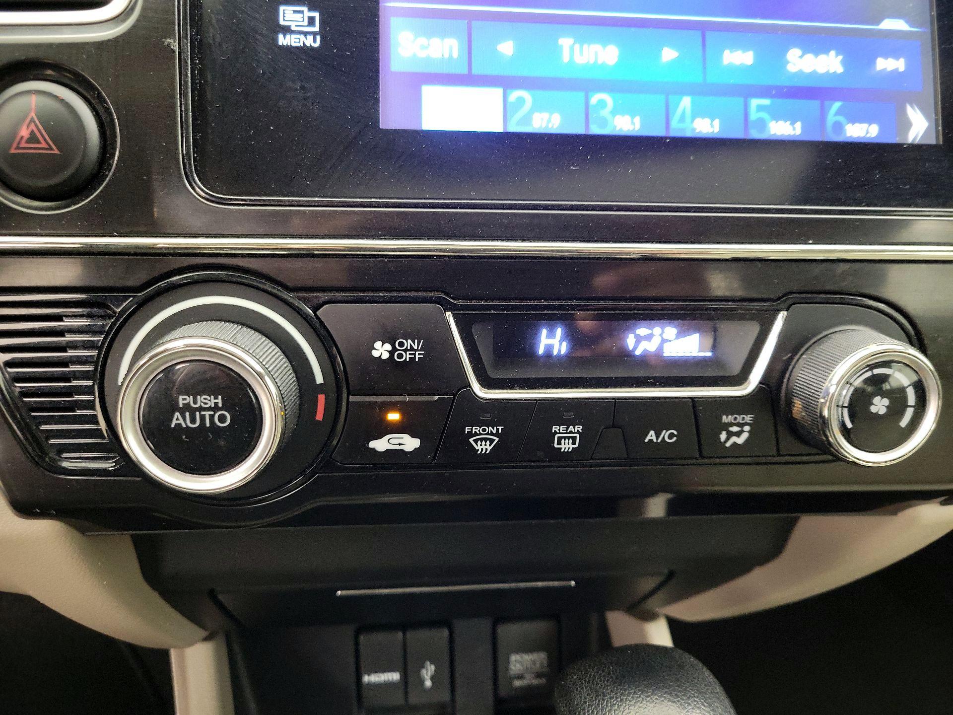 Thumbnail: 2015 Honda Civic - 16