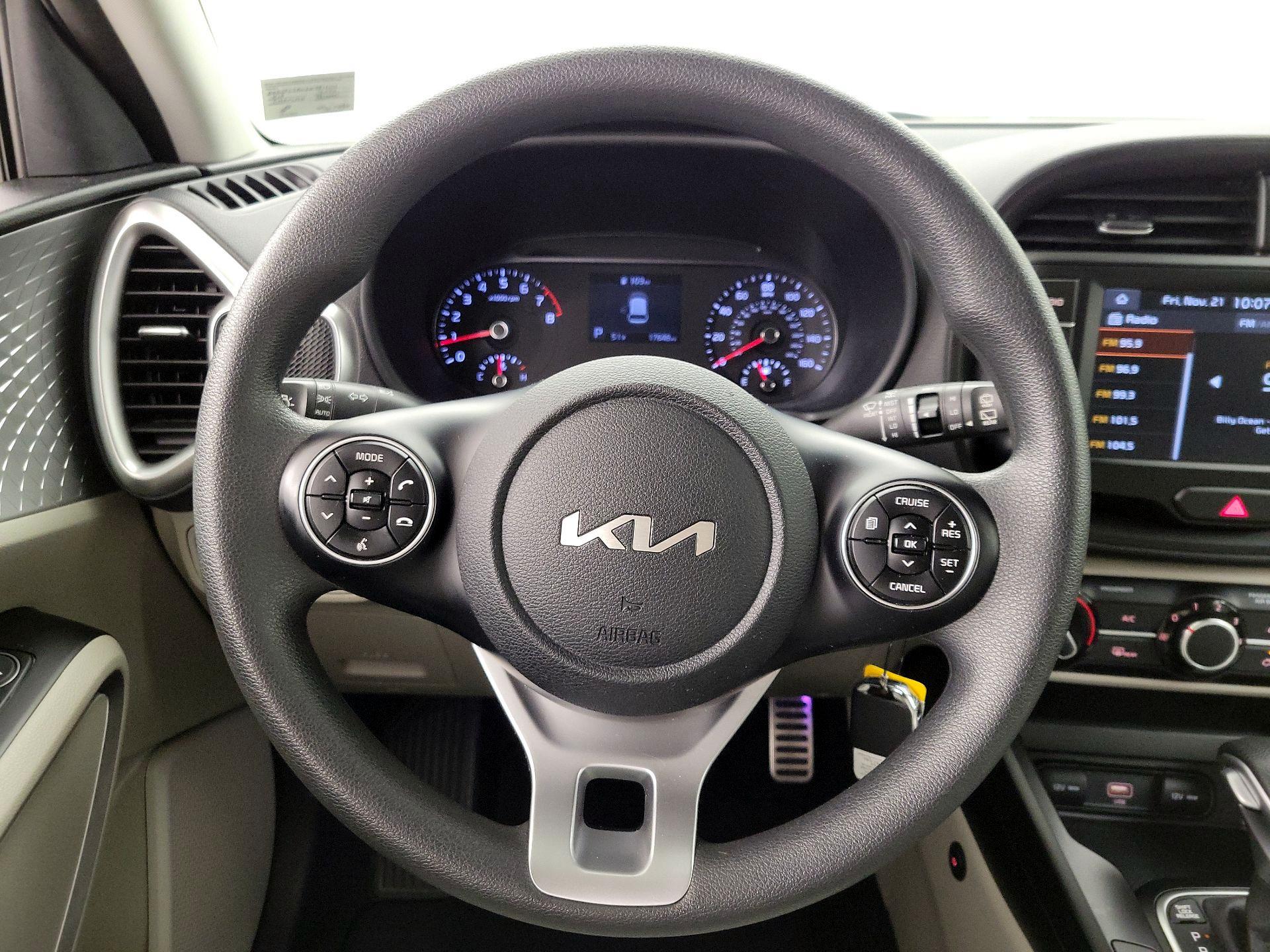 Thumbnail: 2022 Kia Soul - 10