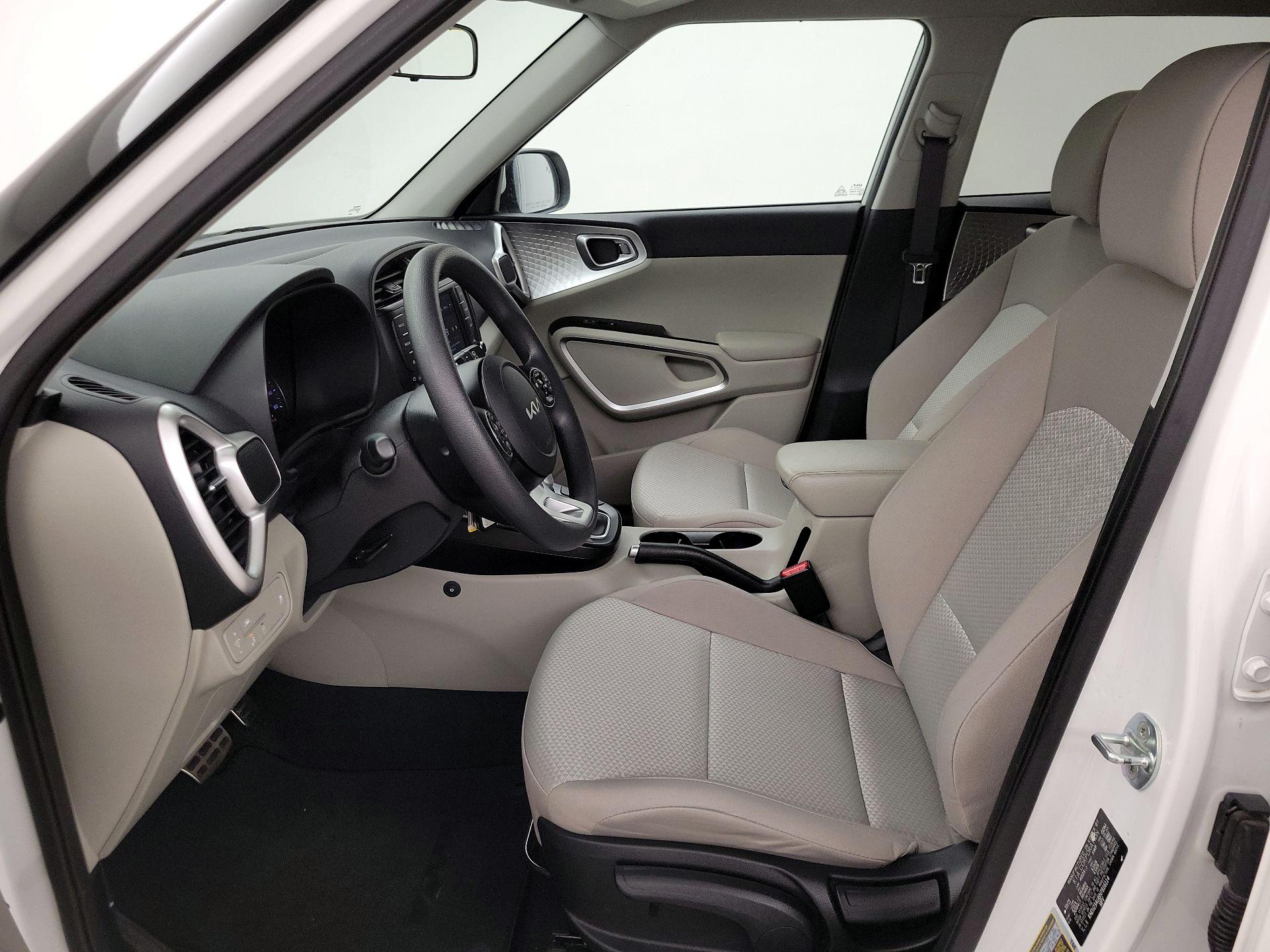 Thumbnail: 2022 Kia Soul - 11