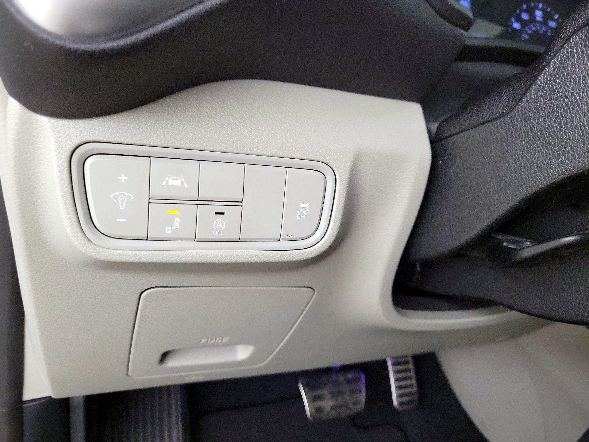 Thumbnail: 2022 Kia Soul - 13