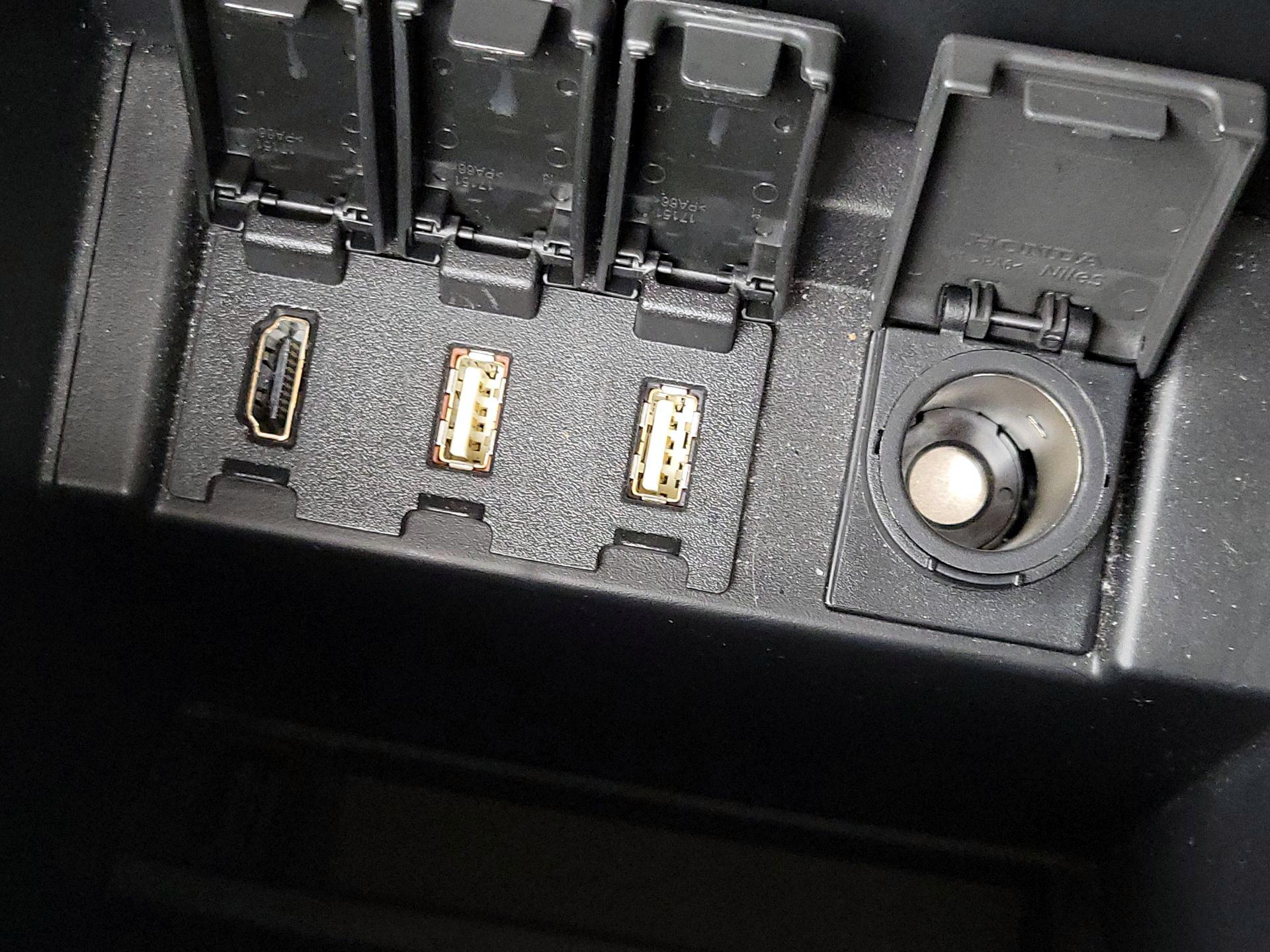 Thumbnail: 2016 Honda CR-V - 19