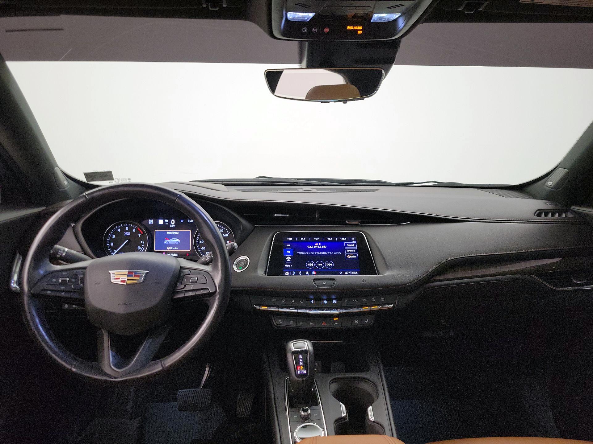 Thumbnail: 2019 Cadillac XT4 - 9