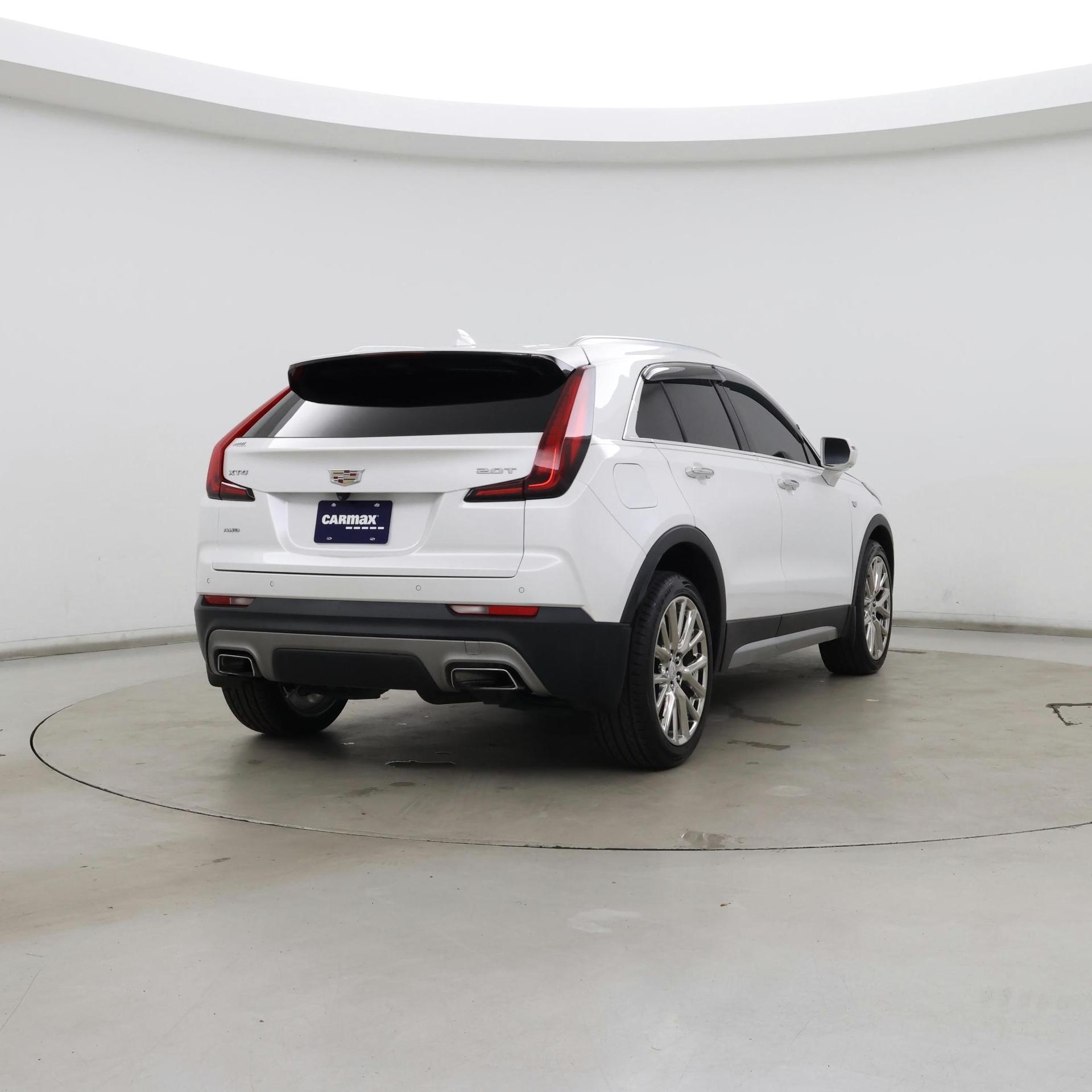 Thumbnail: 2019 Cadillac XT4 - 8