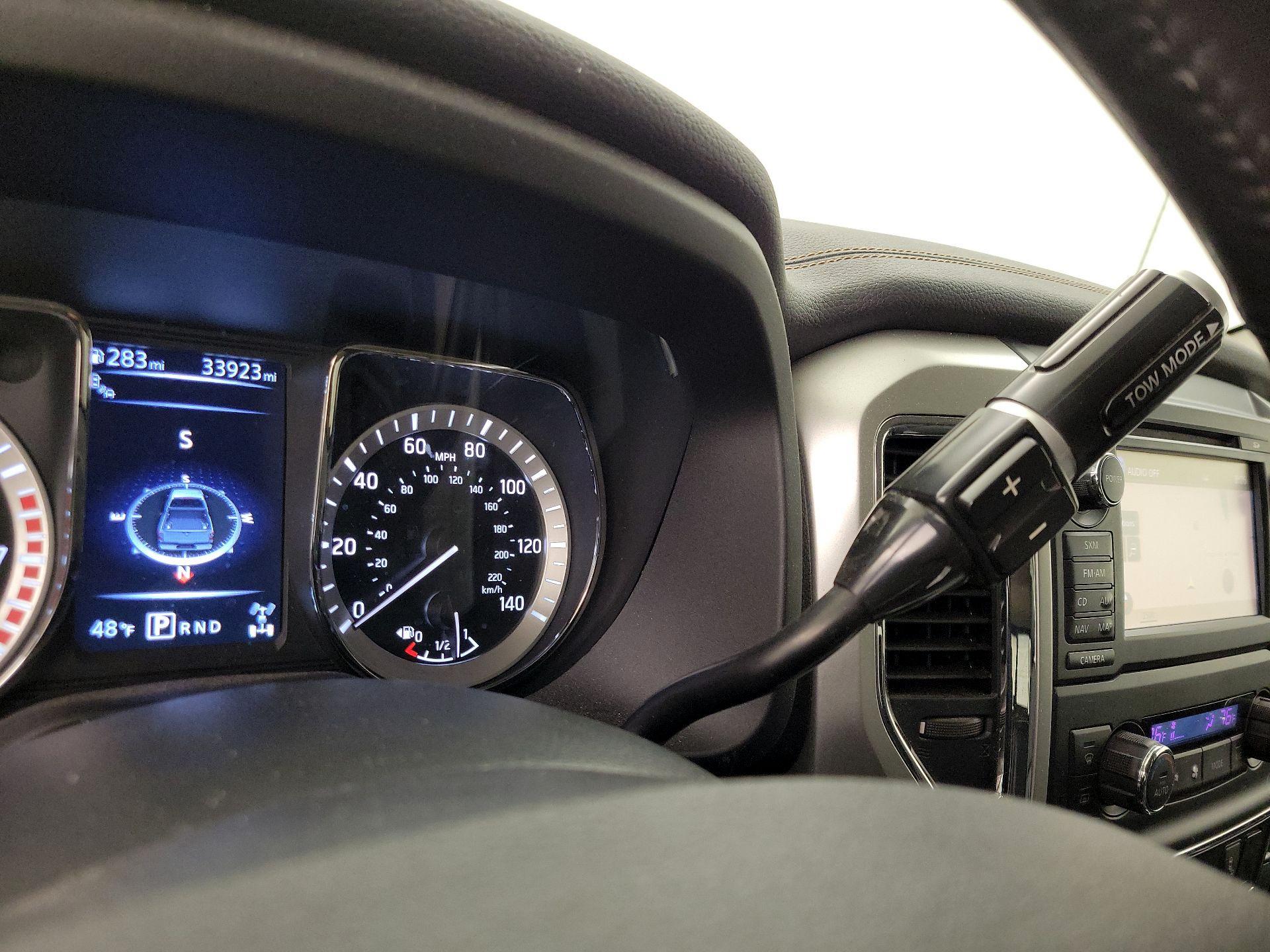 Thumbnail: 2017 Nissan Titan - 18