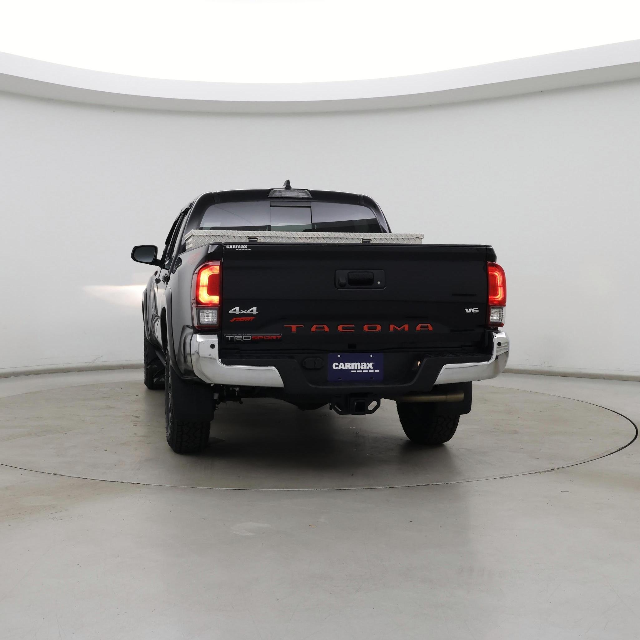 Thumbnail: 2023 Toyota Tacoma - 6