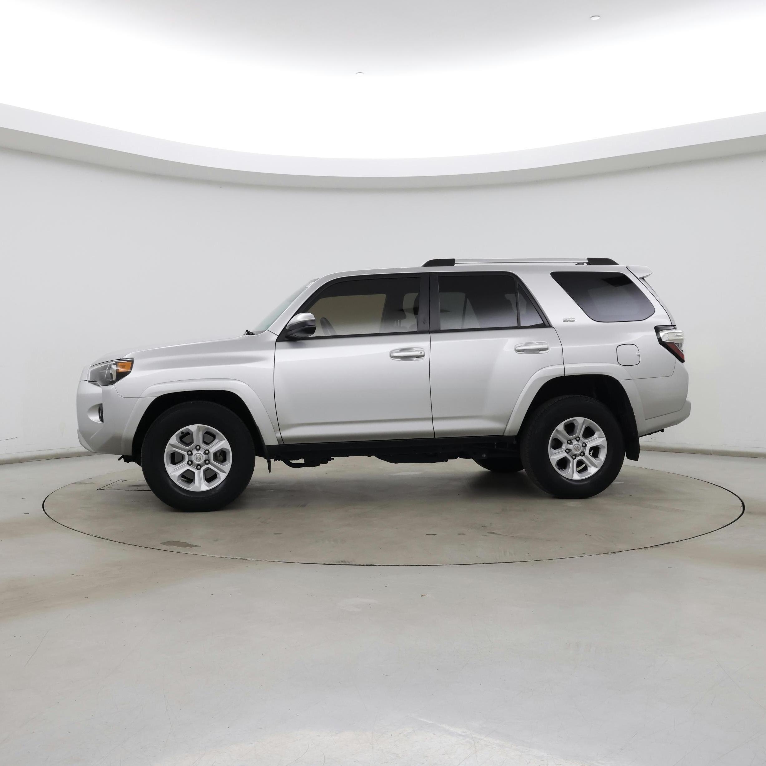 Thumbnail: 2022 Toyota 4Runner - 3