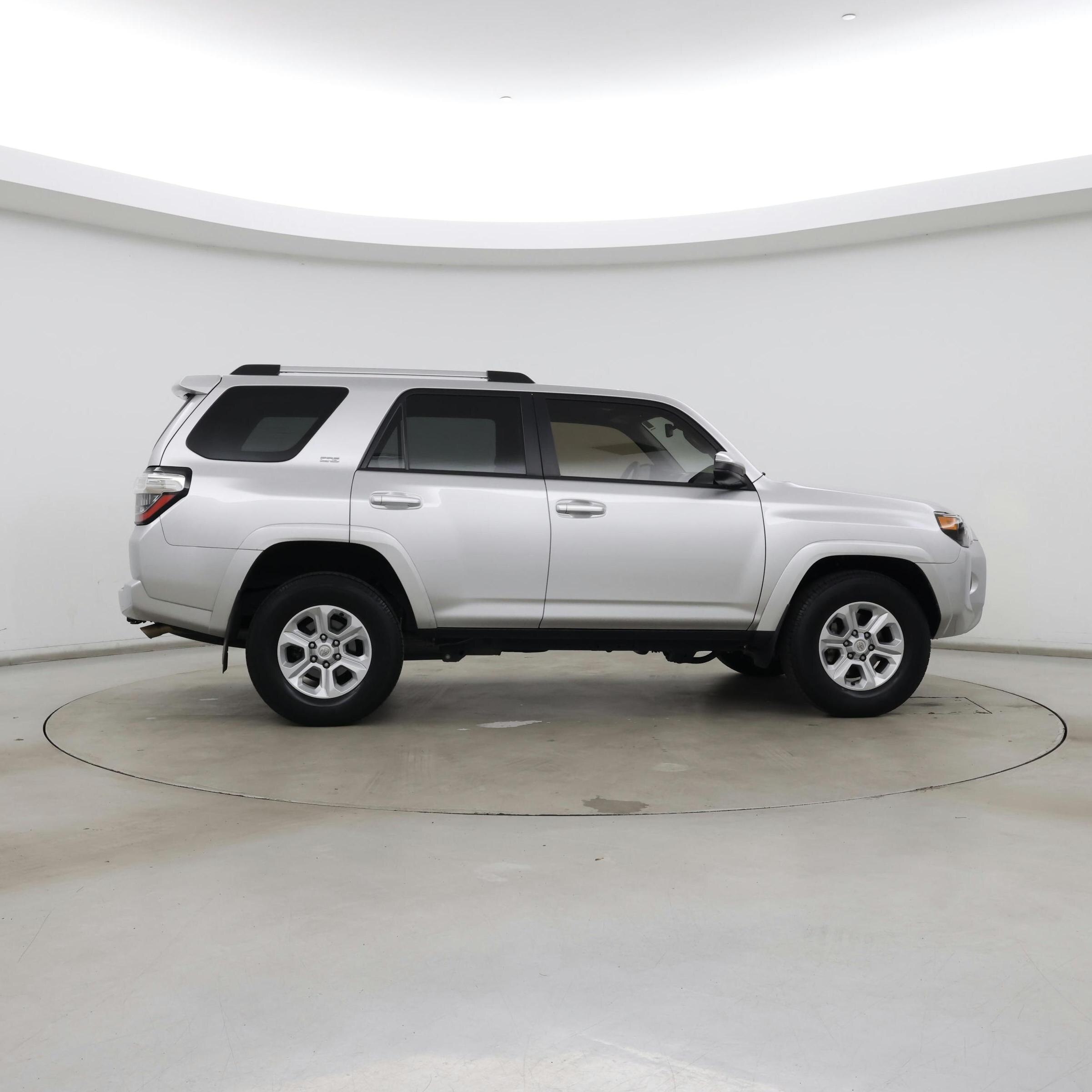 Thumbnail: 2022 Toyota 4Runner - 7