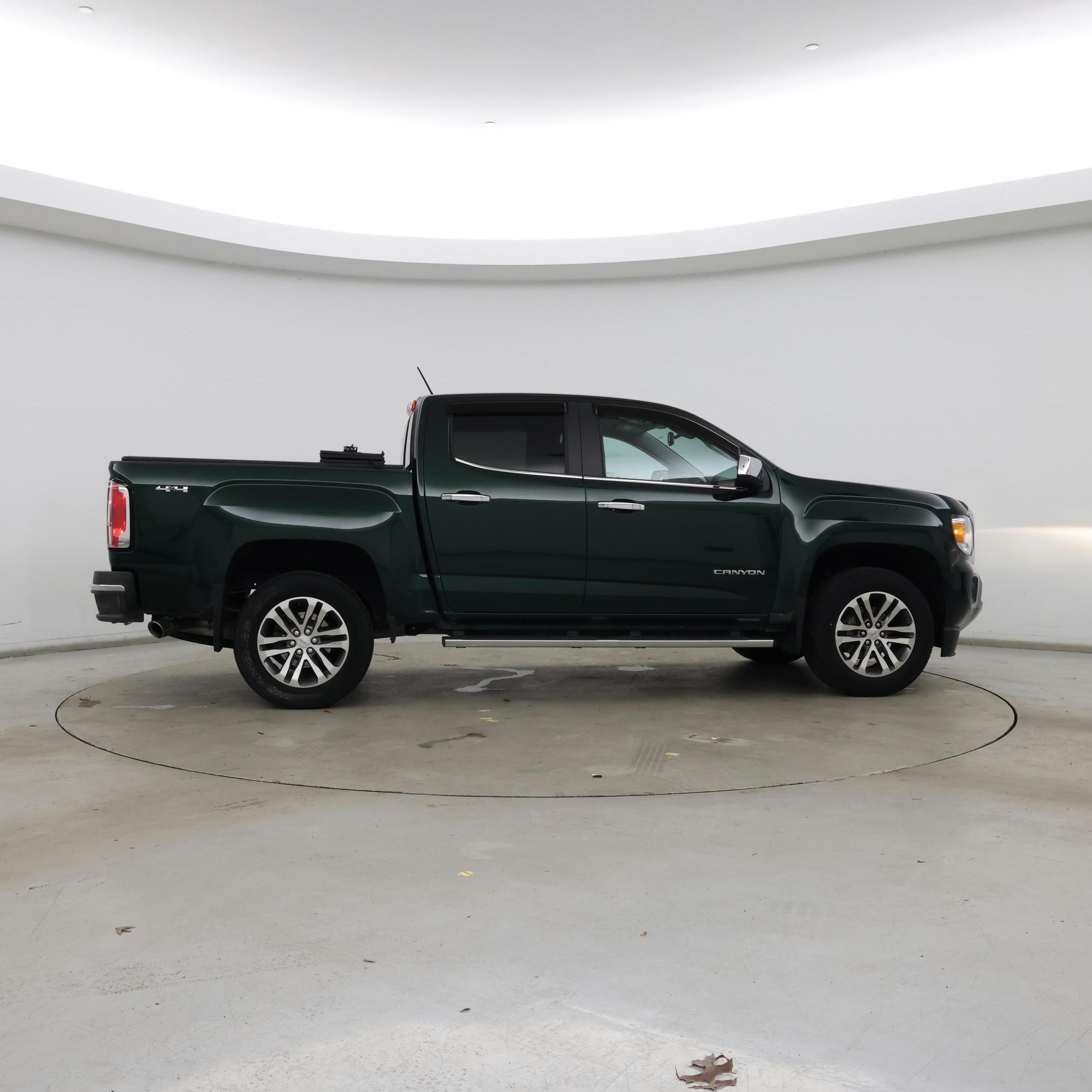 Thumbnail: 2016 GMC Canyon - 7