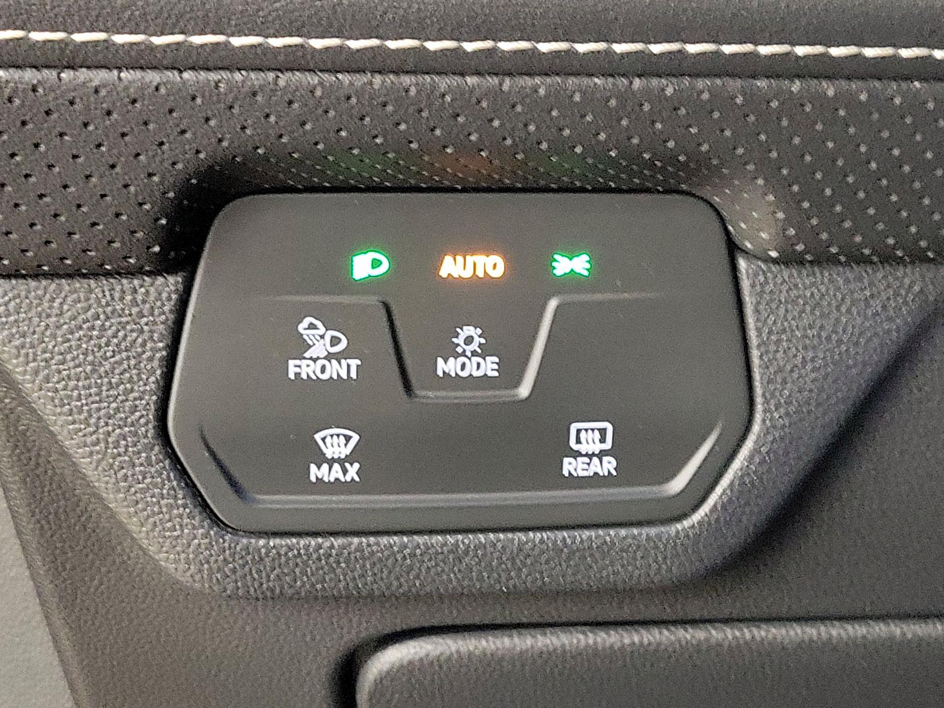 Thumbnail: 2024 Volkswagen Atlas - 13