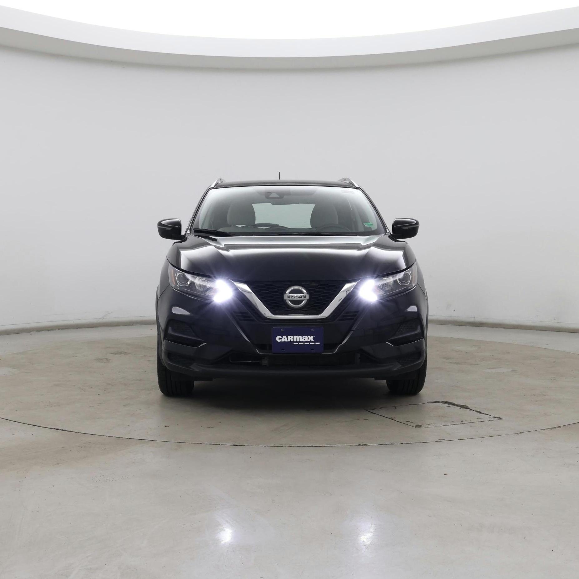 Thumbnail: 2020 Nissan Rogue Sport - 5