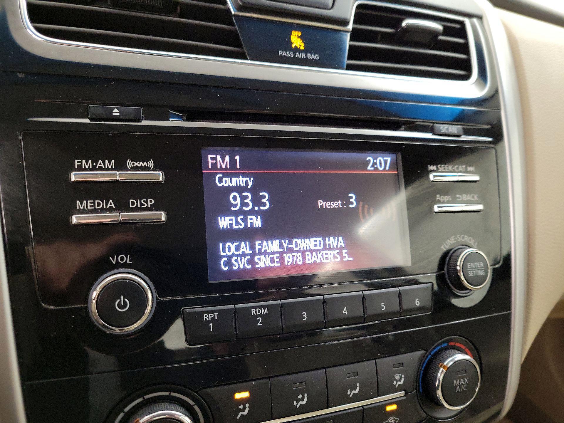 Thumbnail: 2014 Nissan Altima - 15