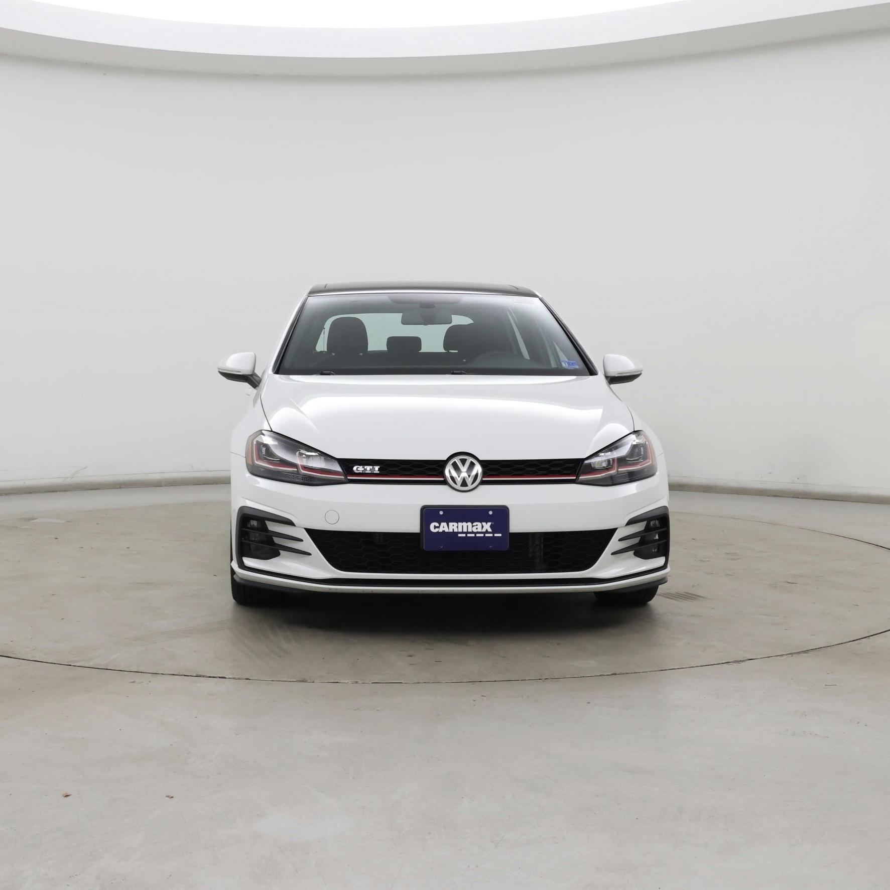 Thumbnail: 2018 Volkswagen Golf - 5