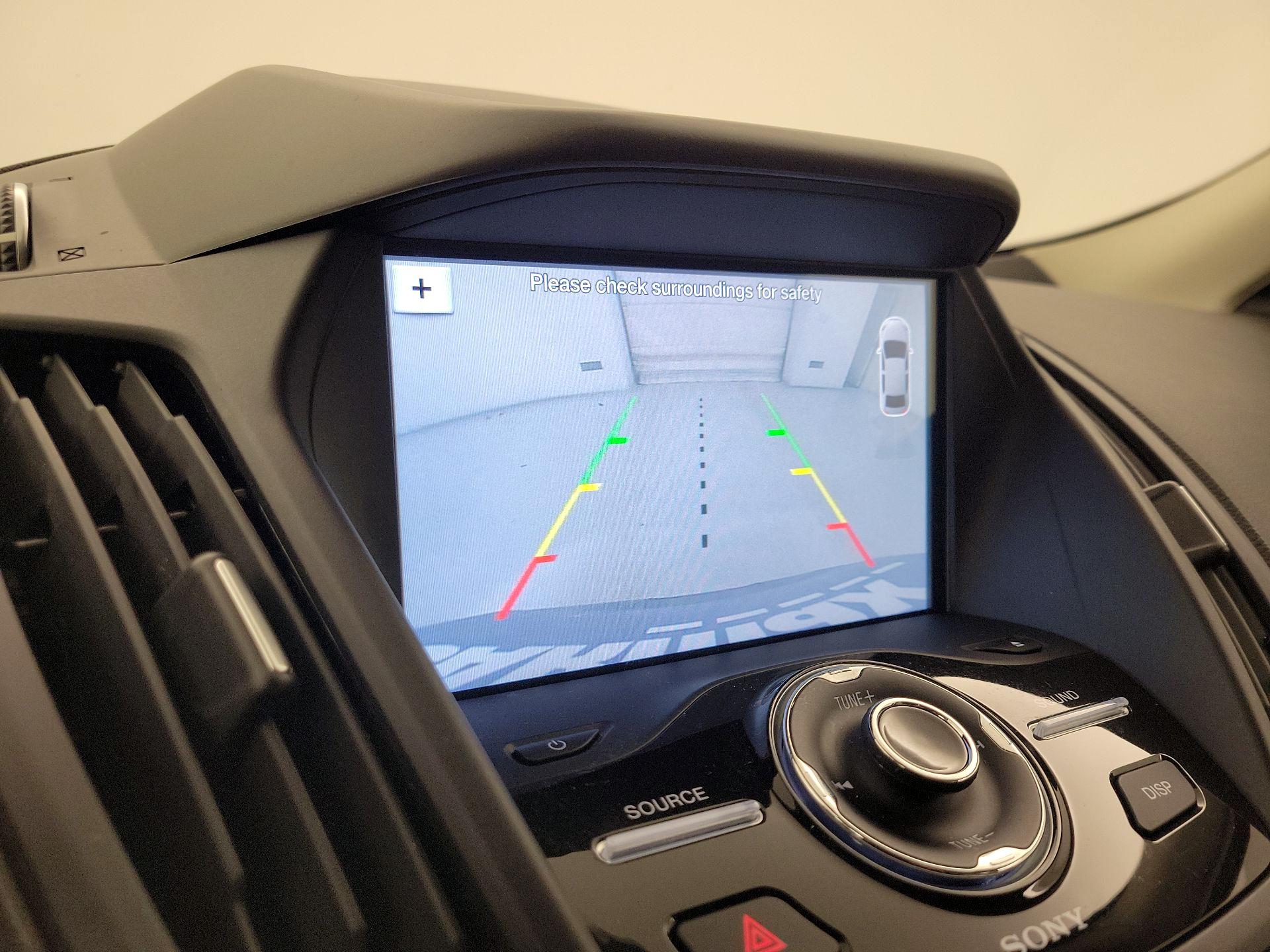 Thumbnail: 2017 Ford Escape - 15