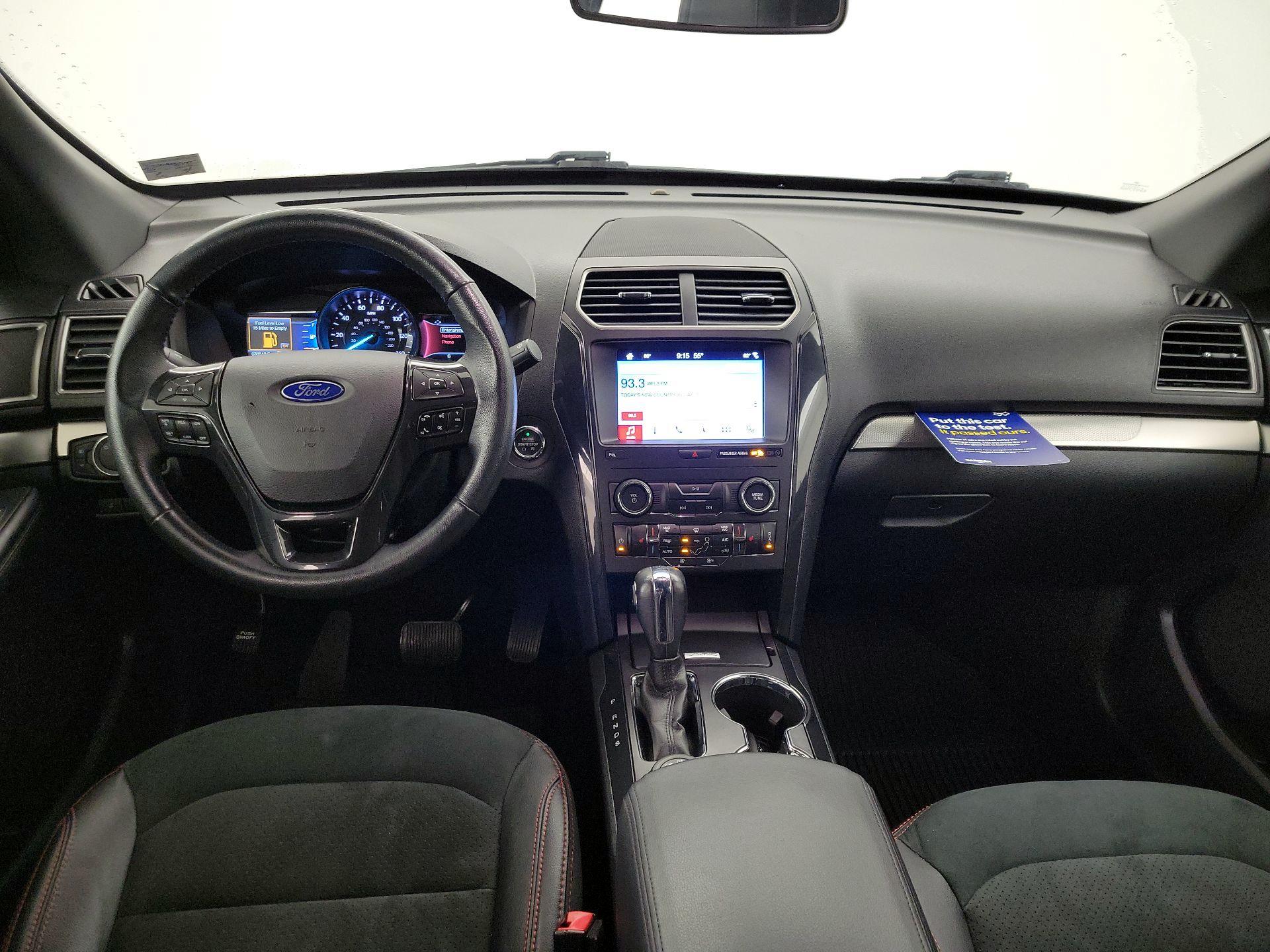 Thumbnail: 2019 Ford Explorer - 9