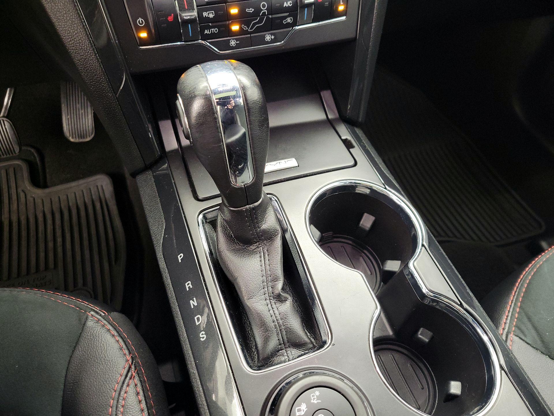 Thumbnail: 2019 Ford Explorer - 18