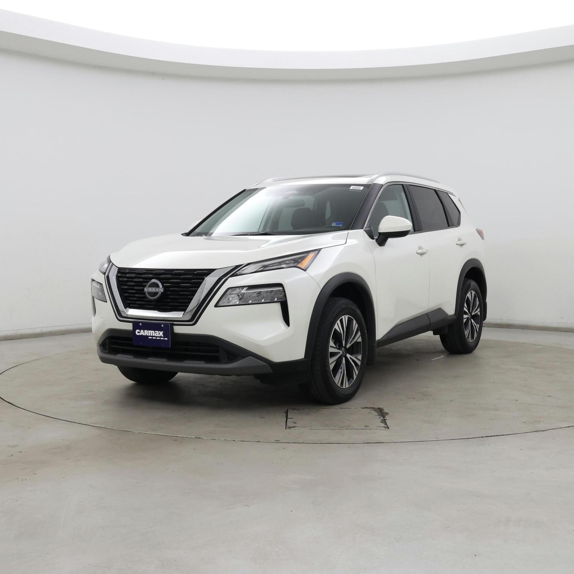 Thumbnail: 2023 Nissan Rogue - 4