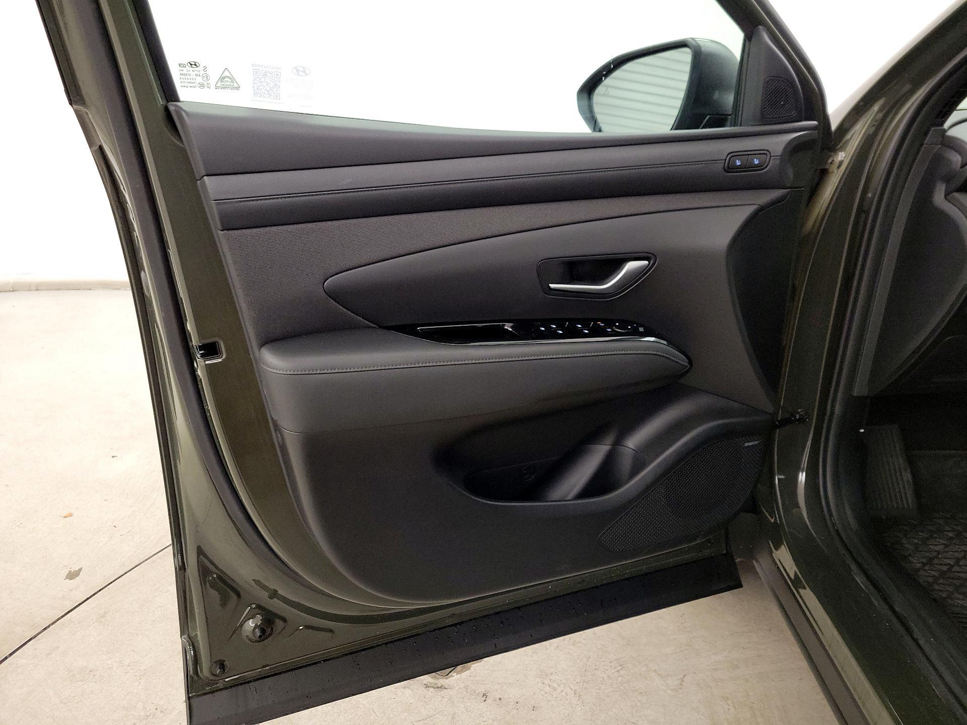 Thumbnail: 2026 Hyundai Santa Cruz - 12