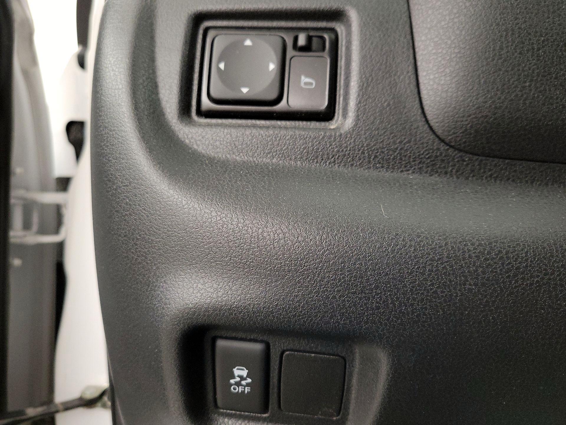 Thumbnail: 2017 Nissan Versa - 13