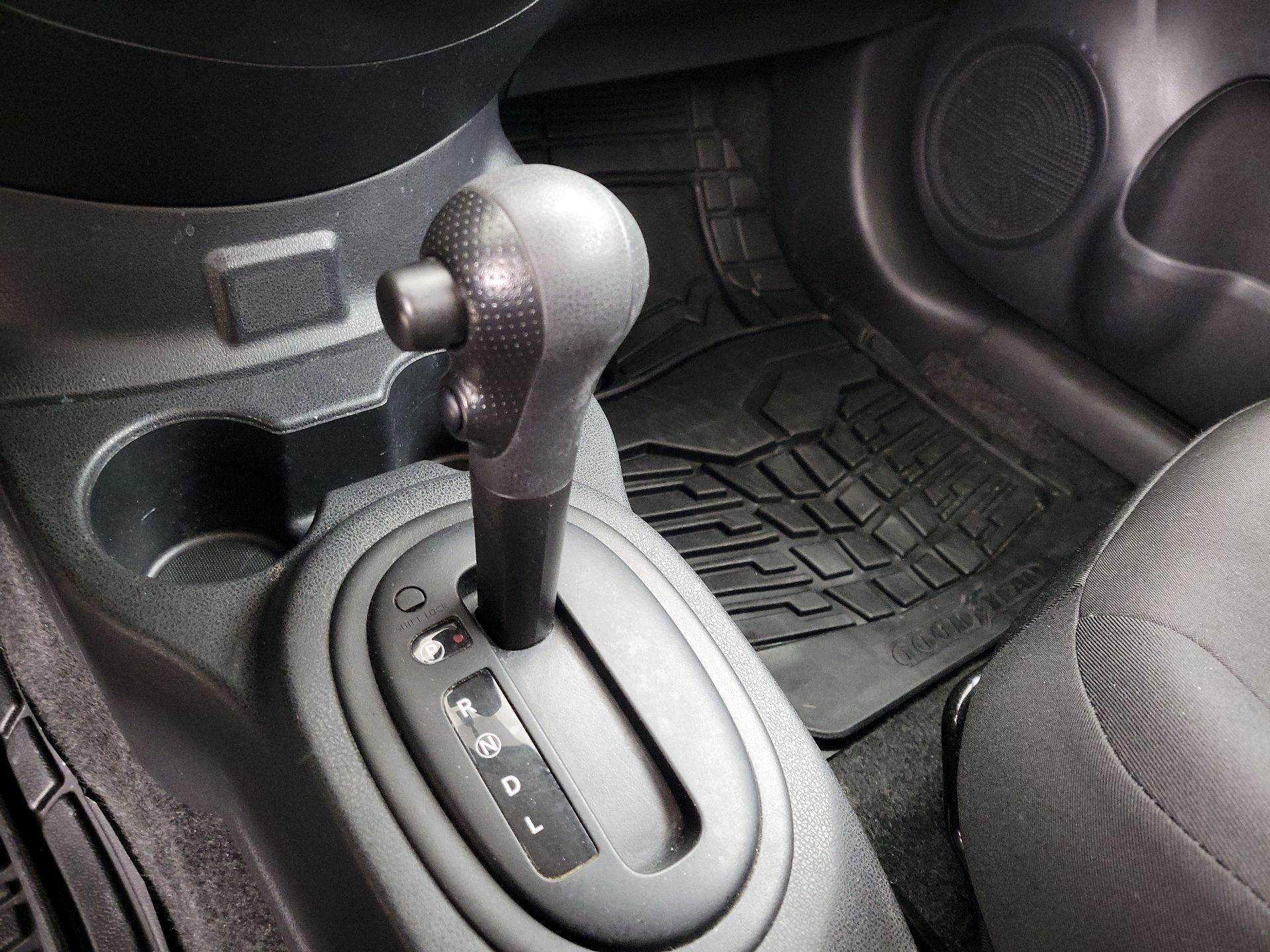 Thumbnail: 2017 Nissan Versa - 16